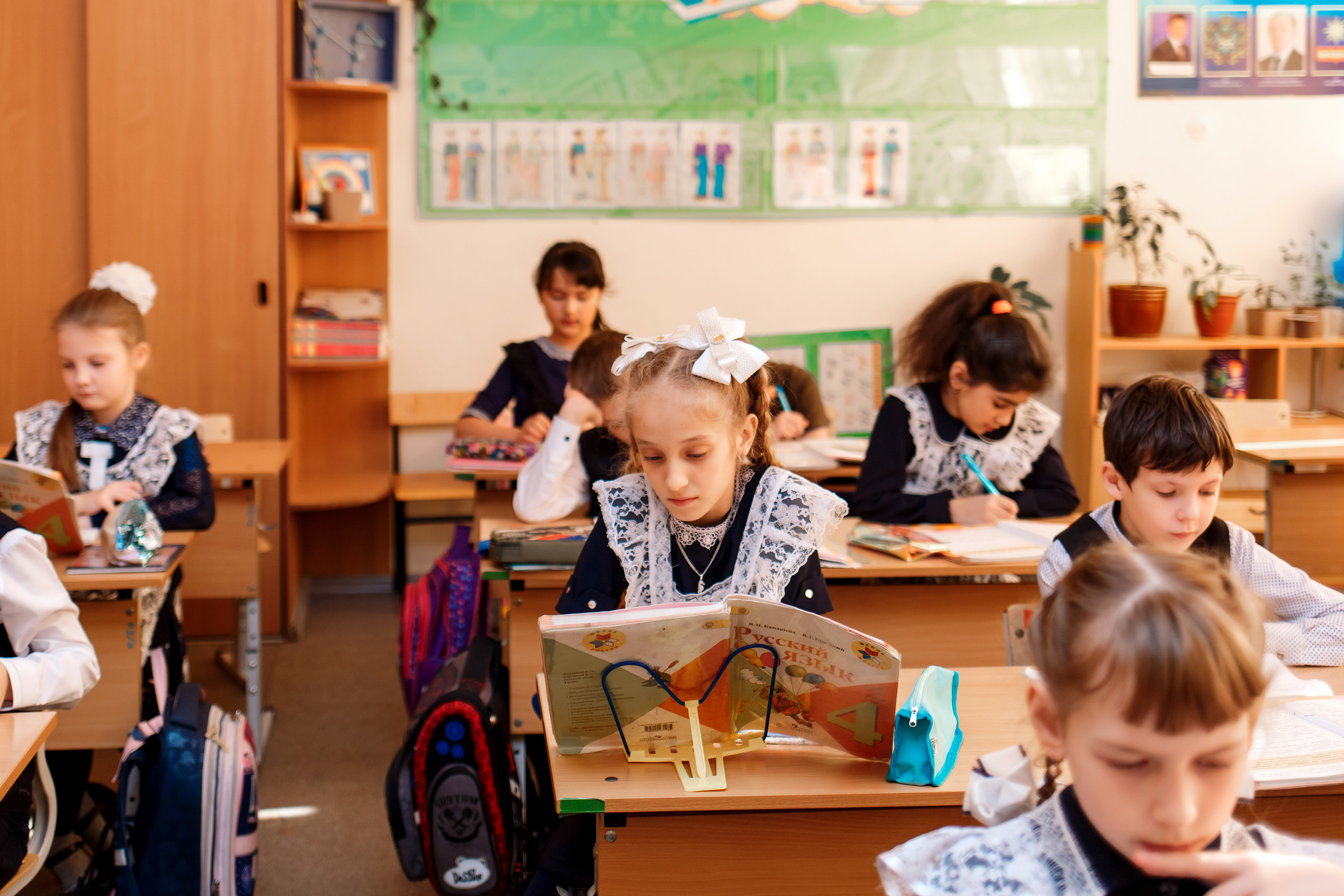 4А класс, фотосессия в школе + выпускной. Фотограф Любовь Корниенко, Примоский край