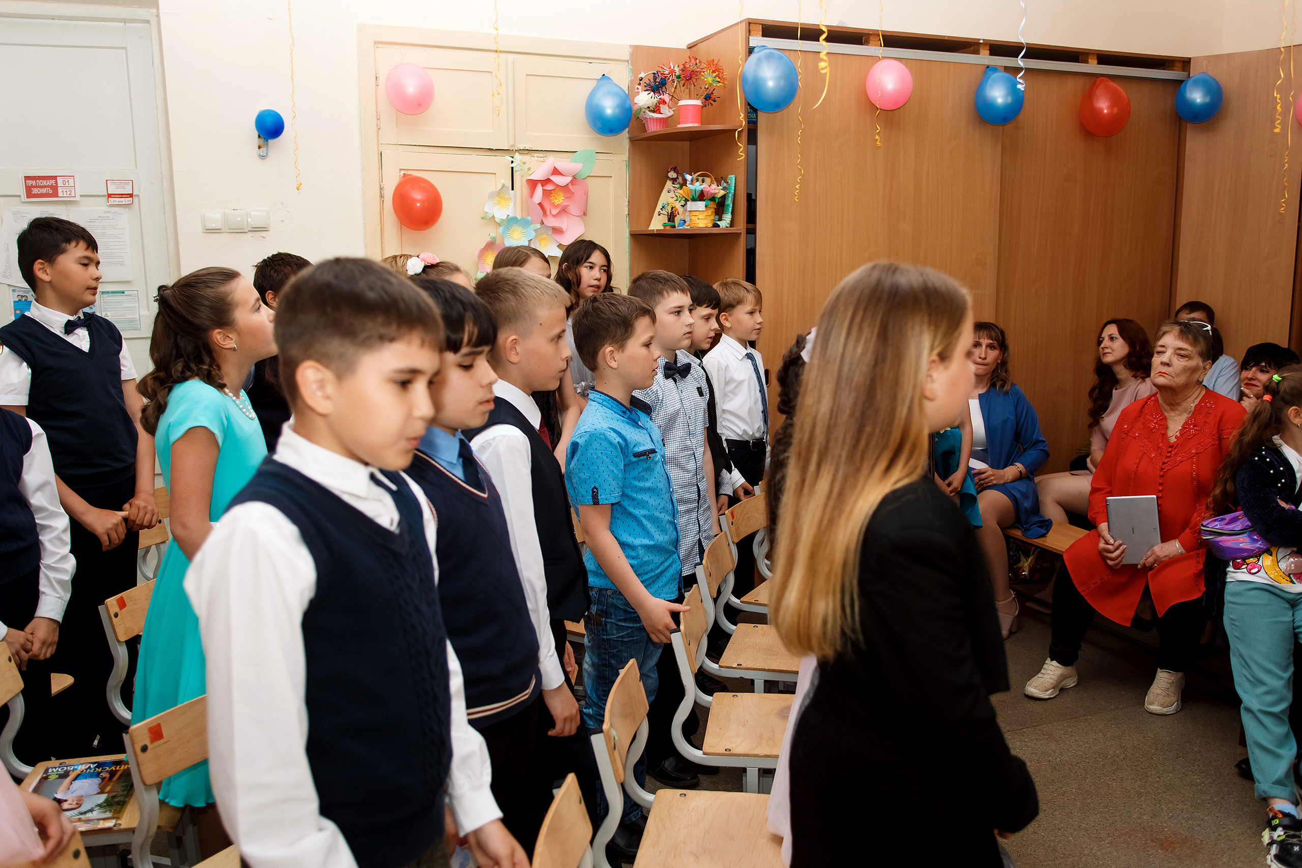 4А класс, фотосессия в школе + выпускной. Фотограф Любовь Корниенко, Примоский край