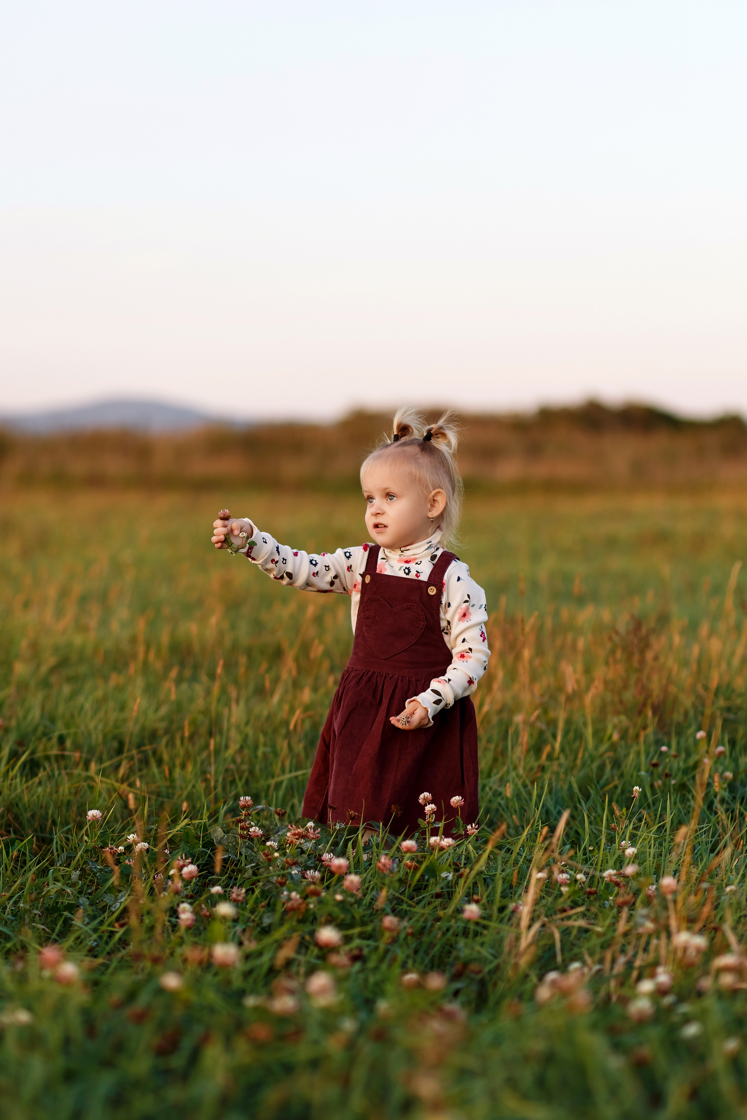 Фотосессия на поле. Фотограф Любовь Корниенко, Примоский край