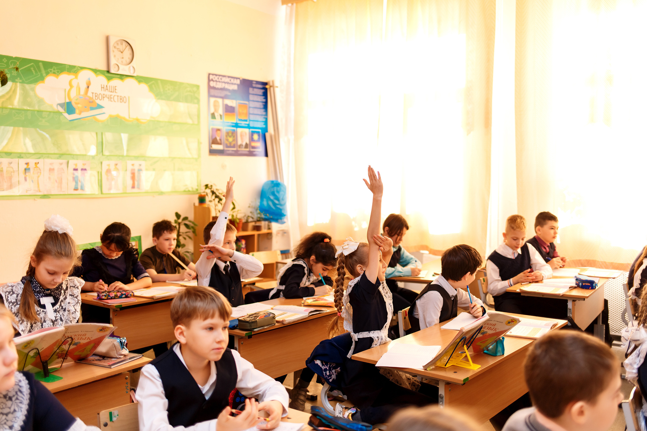 4А класс, фотосессия в школе + выпускной. Фотограф Любовь Корниенко, Примоский край