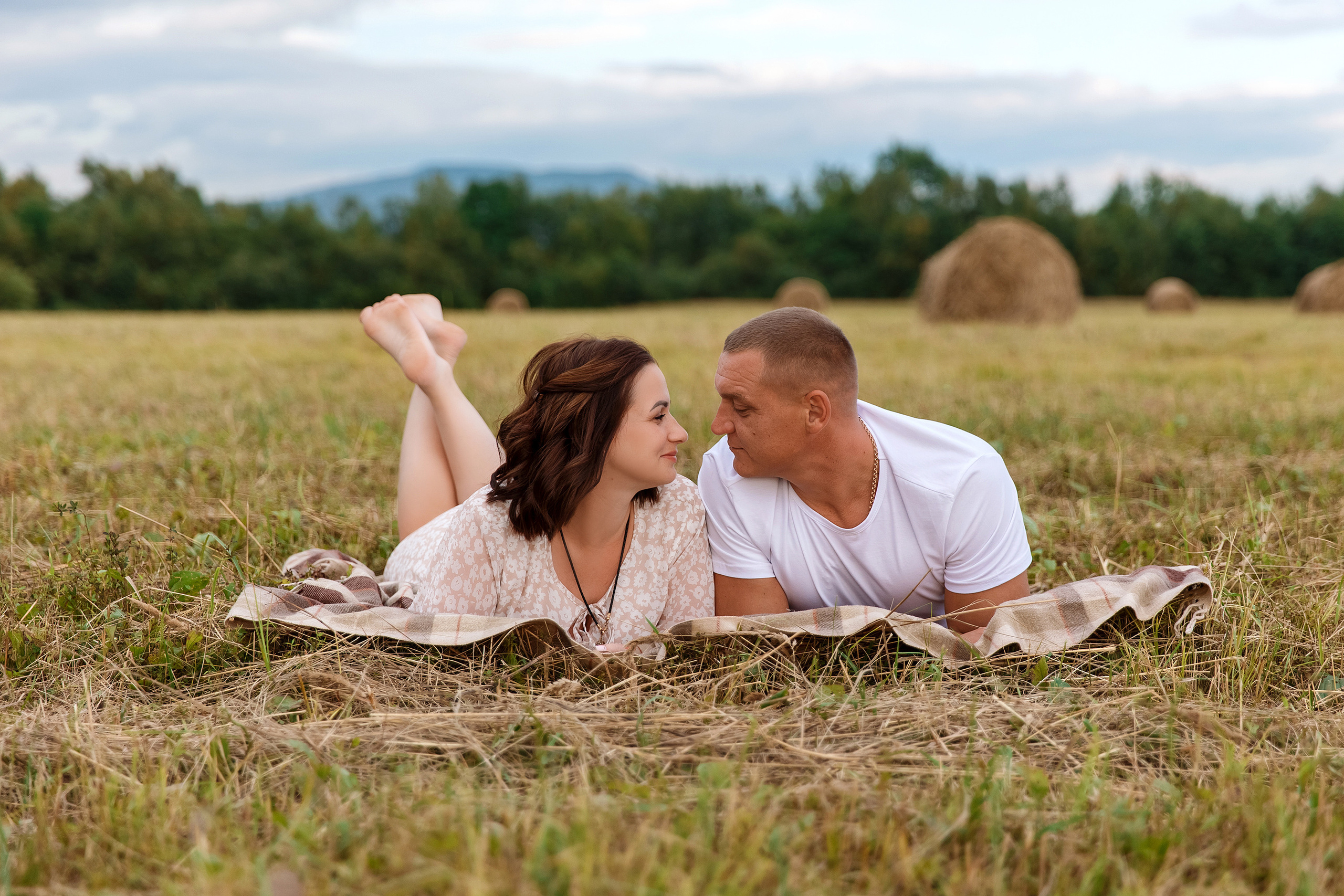 Фотосессия на сене. Фотограф Любовь Корниенко, Примоский край