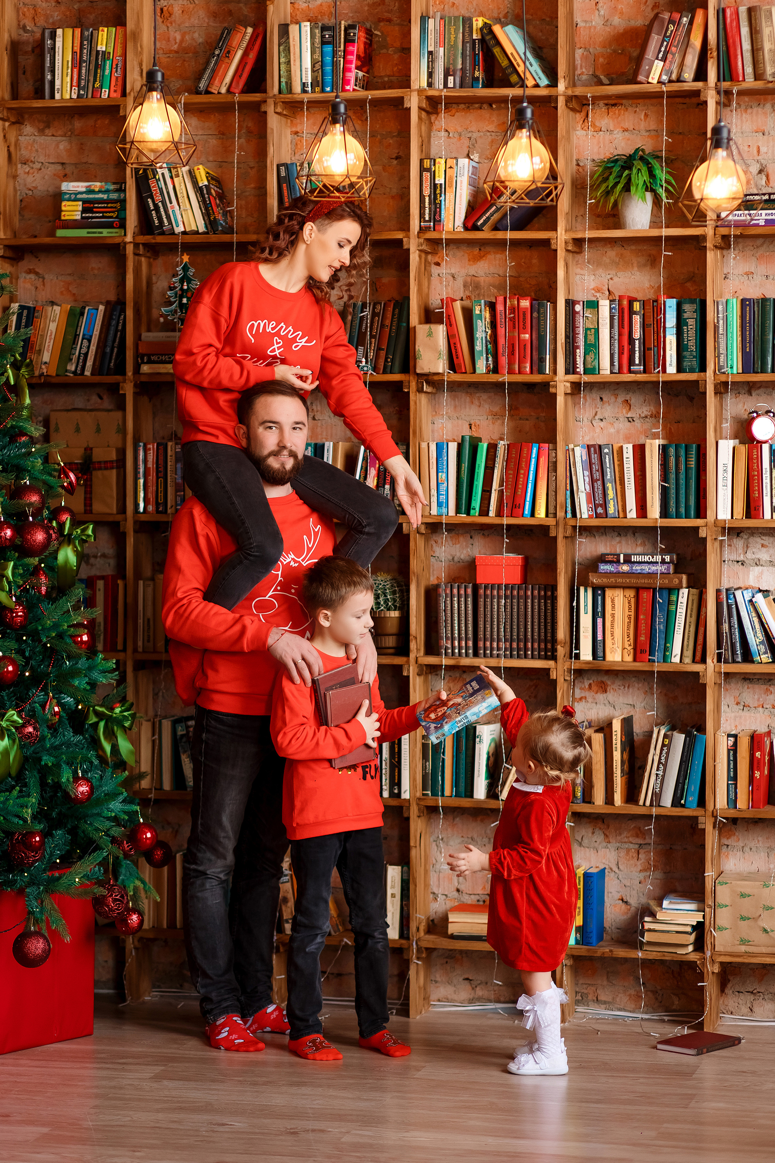 Настя и ее семья. Фотограф Любовь Корниенко, Примоский край