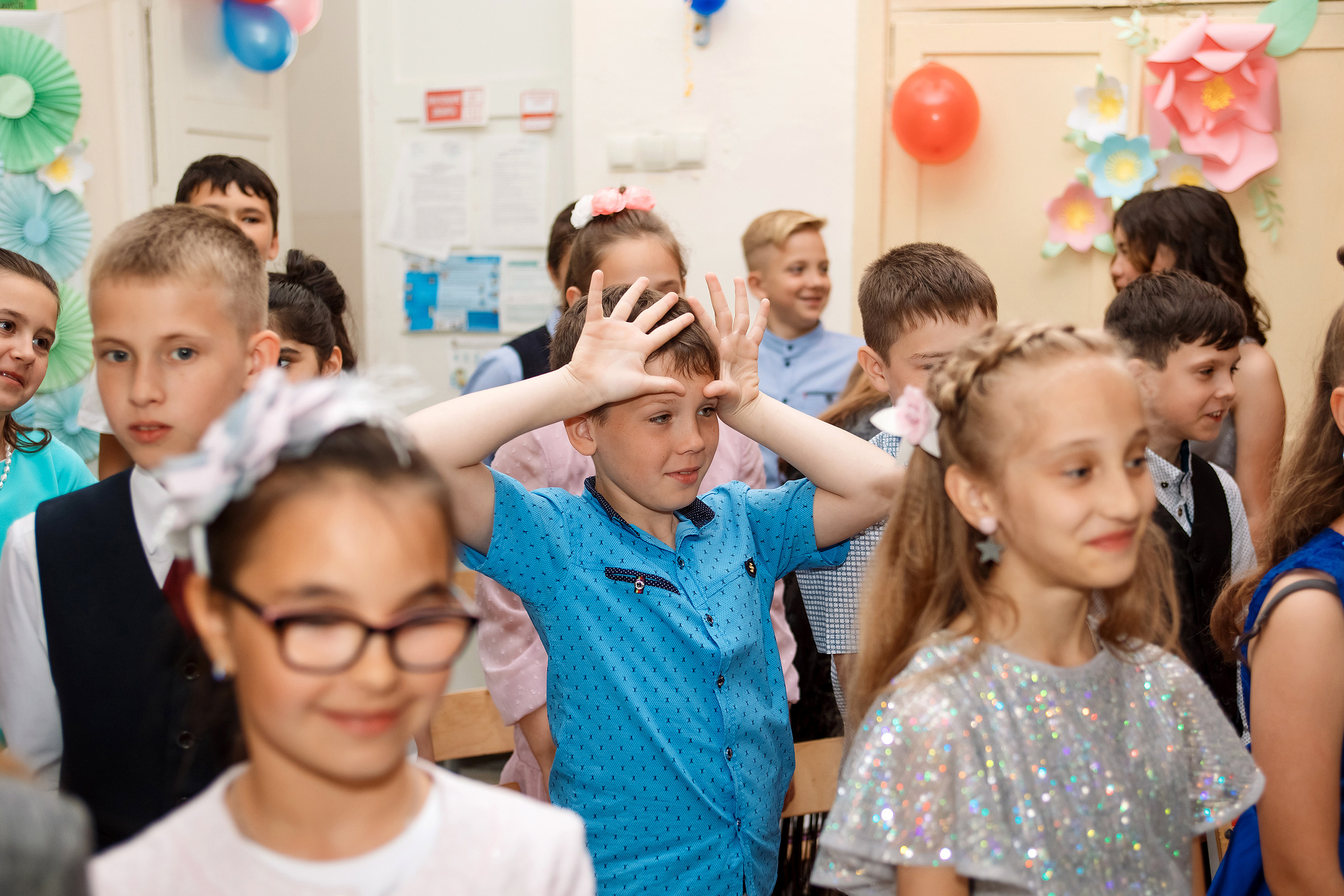 4А класс, фотосессия в школе + выпускной. Фотограф Любовь Корниенко, Примоский край