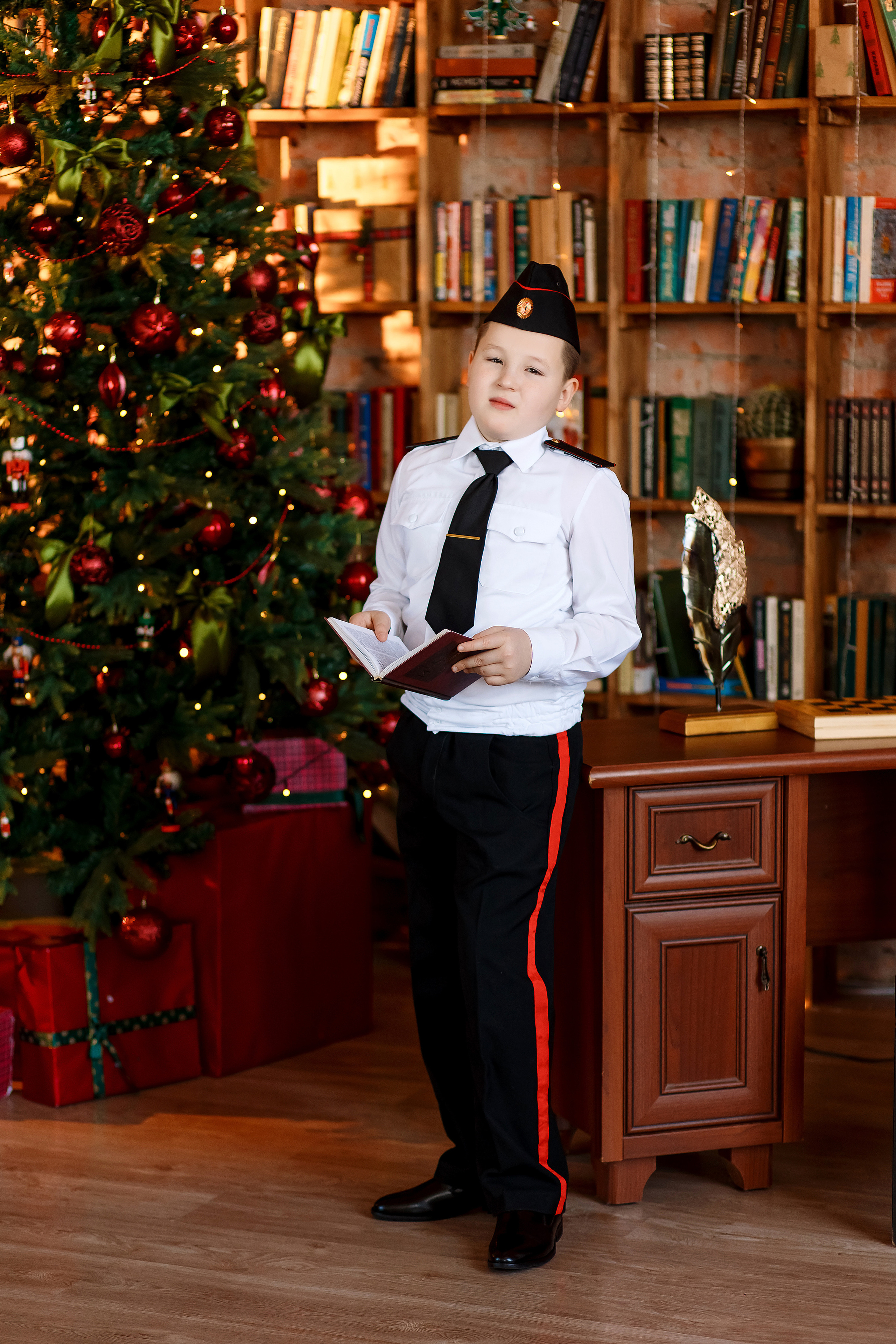 4 класс, фотосессия в фотостудии. Фотограф Любовь Корниенко, Примоский край