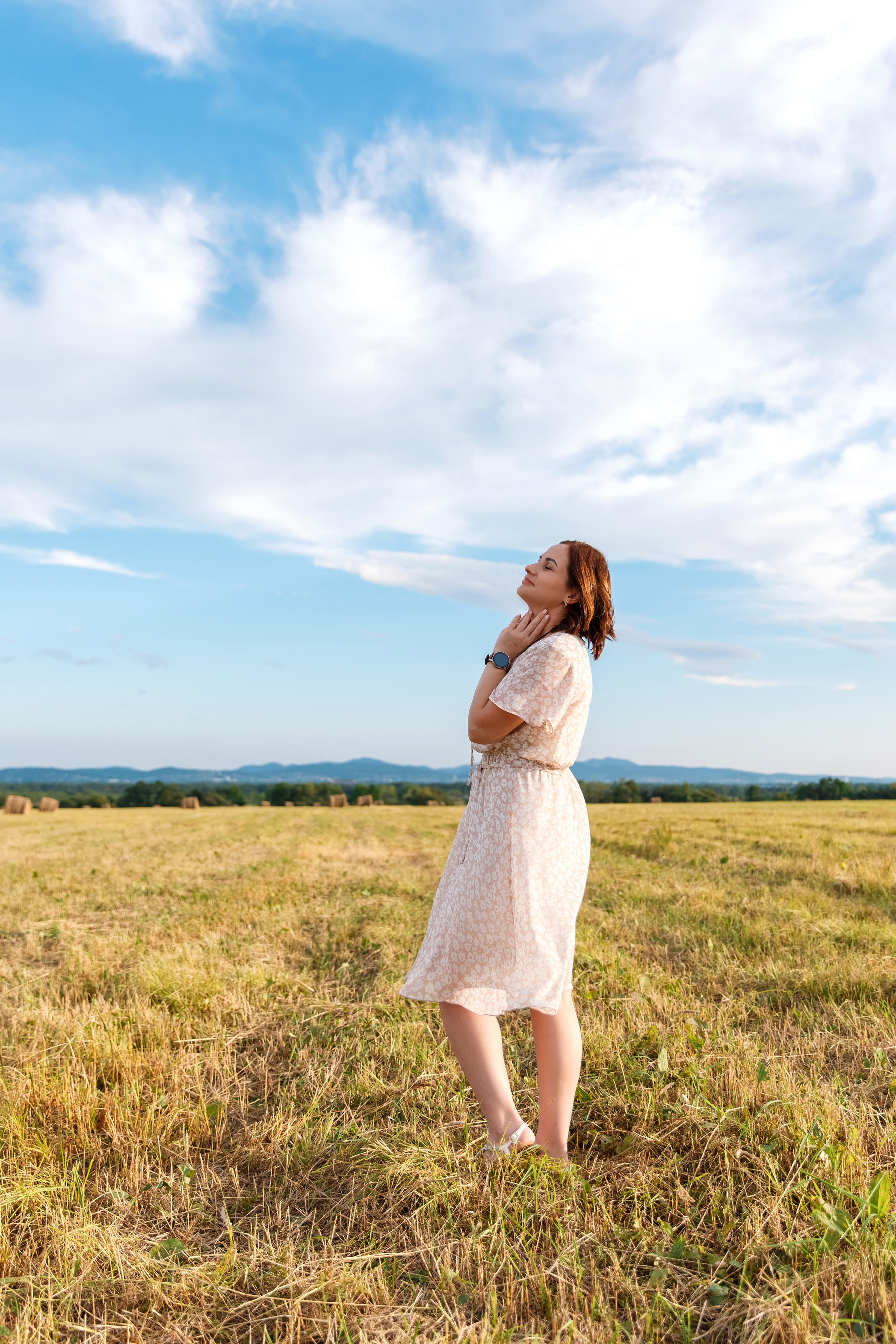 Фотосессия на сене. Фотограф Любовь Корниенко, Примоский край