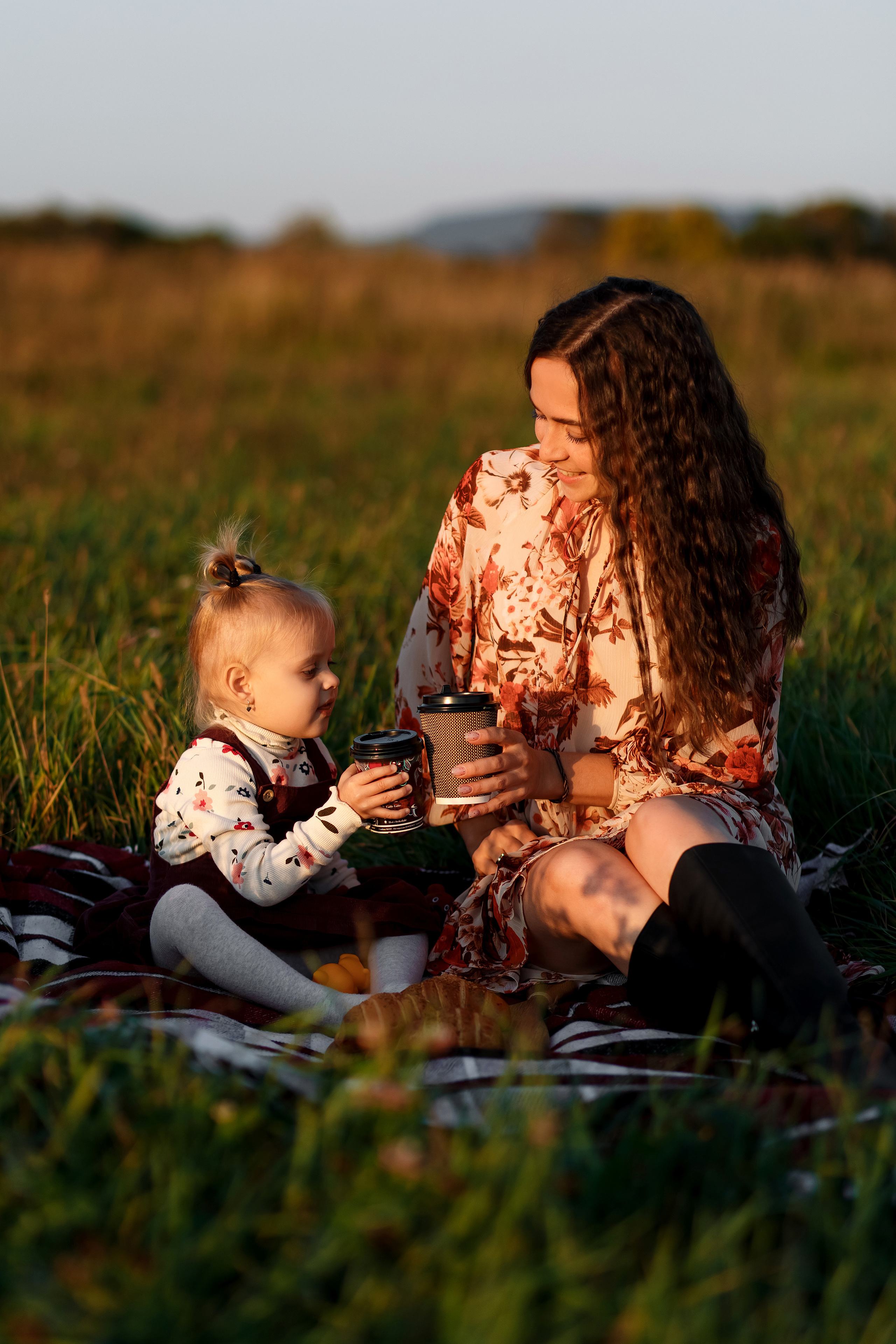 Фотосессия на поле. Фотограф Любовь Корниенко, Примоский край