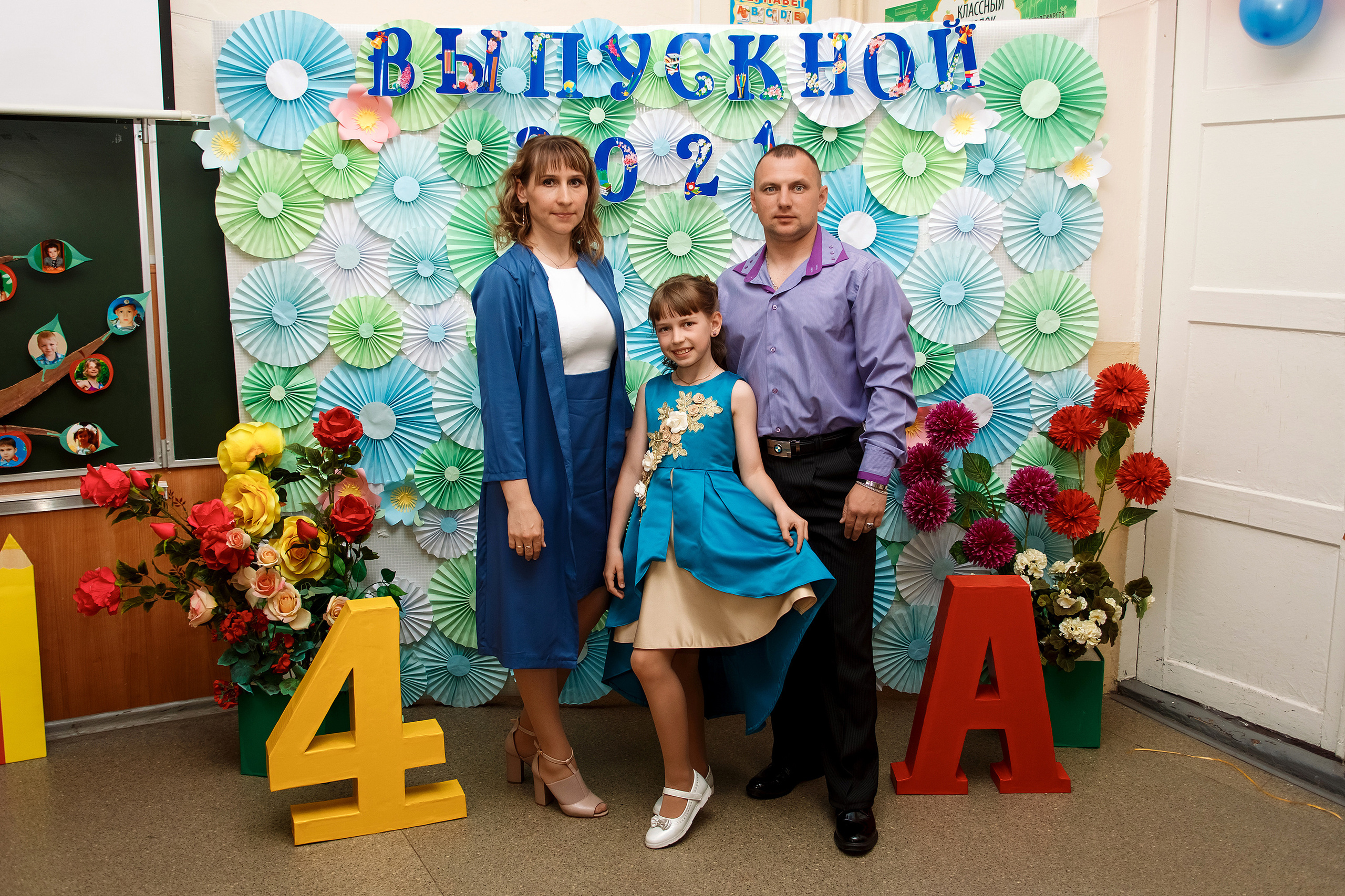 4А класс, фотосессия в школе + выпускной. Фотограф Любовь Корниенко, Примоский край