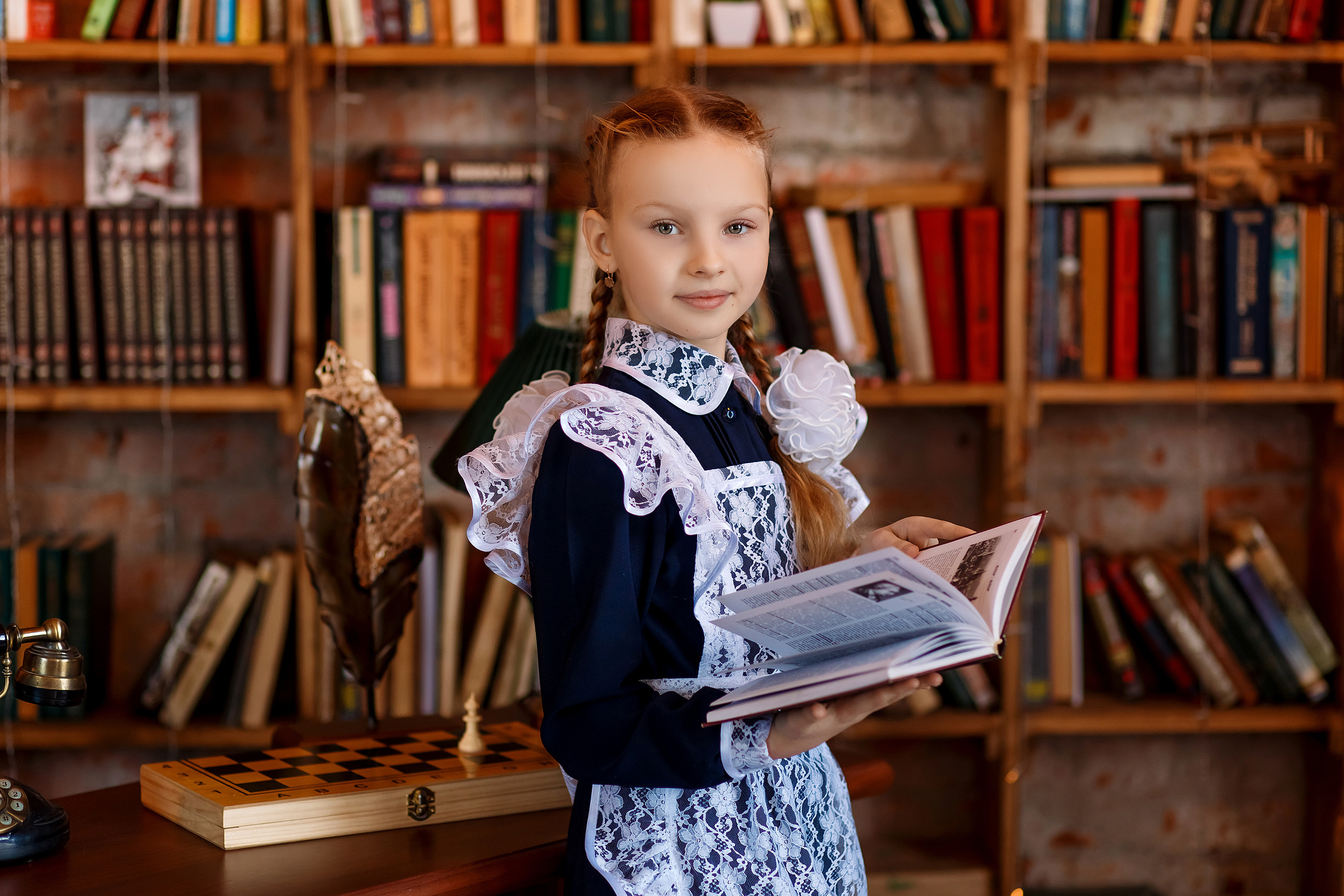 4 класс, фотосессия в фотостудии. Фотограф Любовь Корниенко, Примоский край