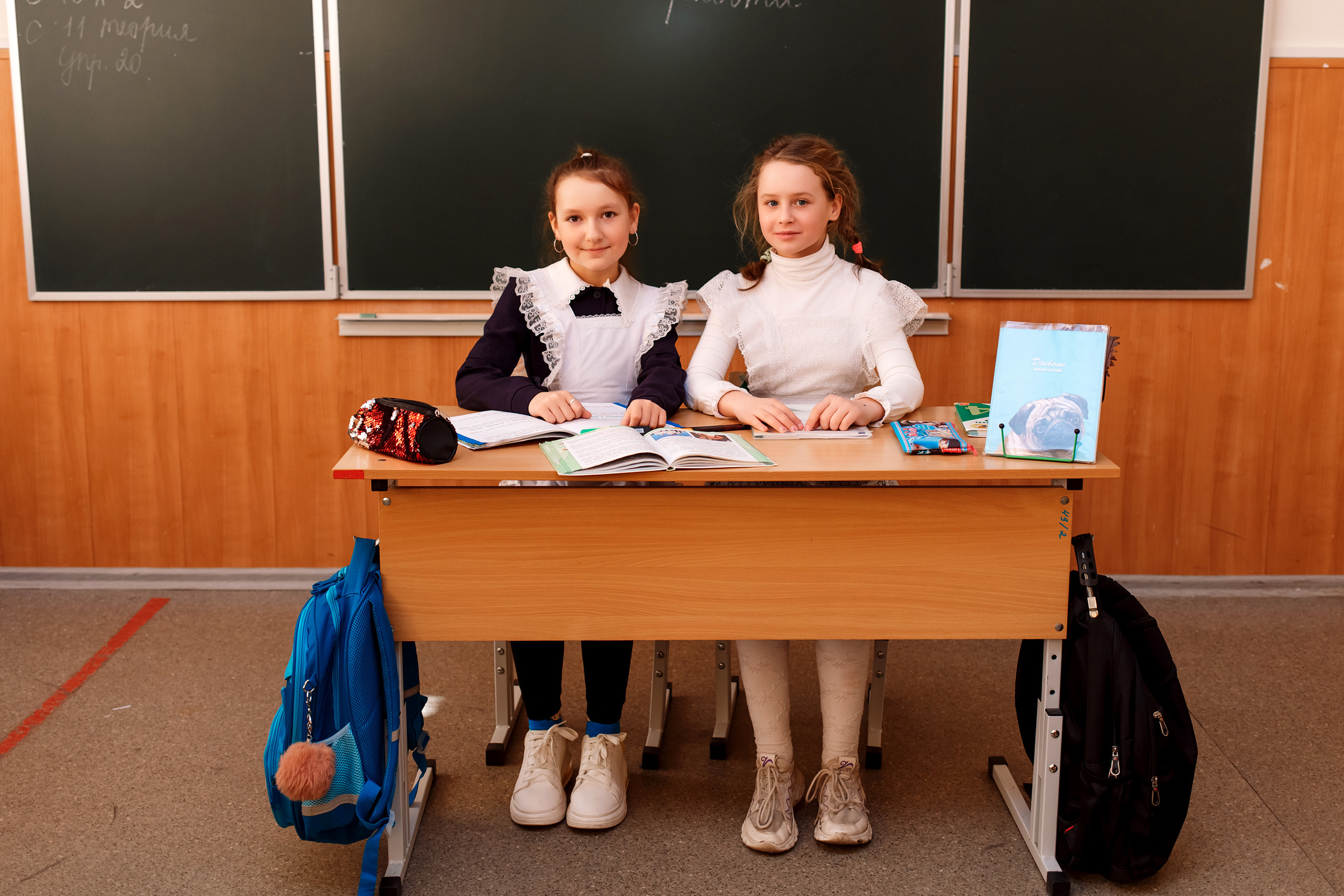 4А класс, фотосессия в школе + выпускной. Фотограф Любовь Корниенко, Примоский край