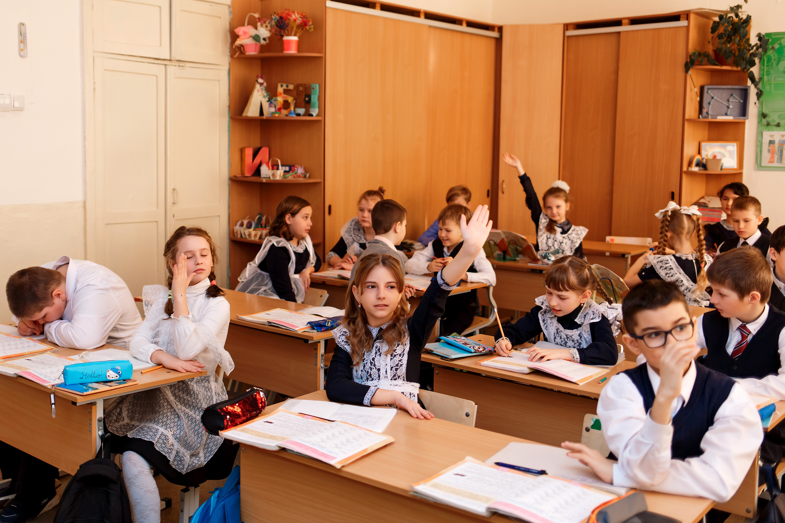 4А класс, фотосессия в школе + выпускной. Фотограф Любовь Корниенко, Примоский край