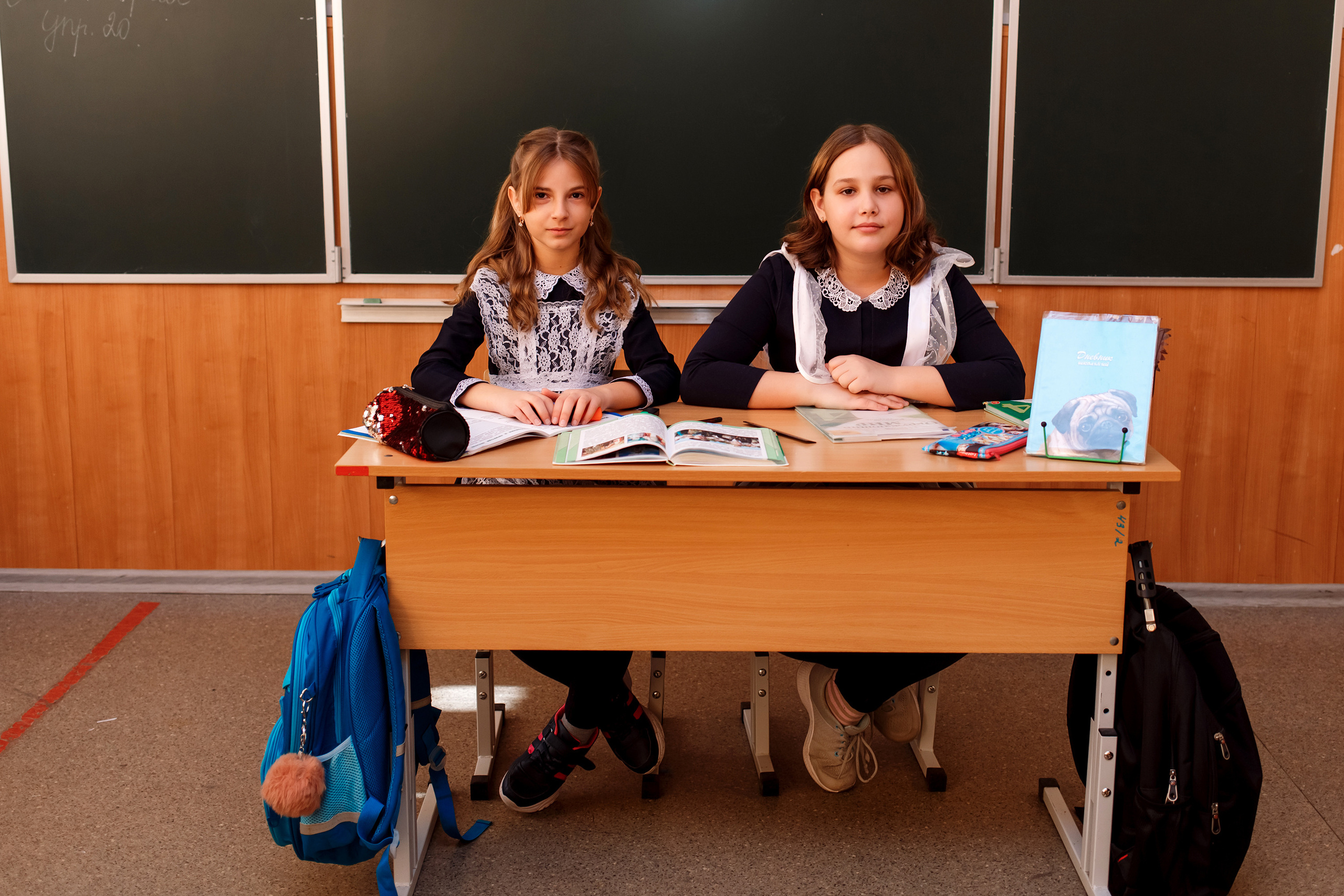 4А класс, фотосессия в школе + выпускной. Фотограф Любовь Корниенко, Примоский край