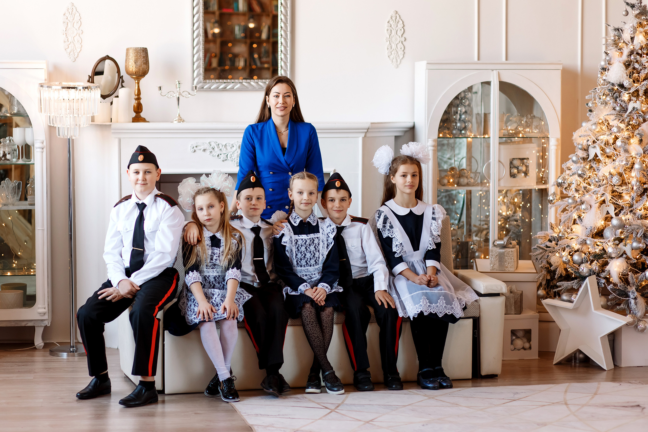 4 класс, фотосессия в фотостудии. Фотограф Любовь Корниенко, Примоский край