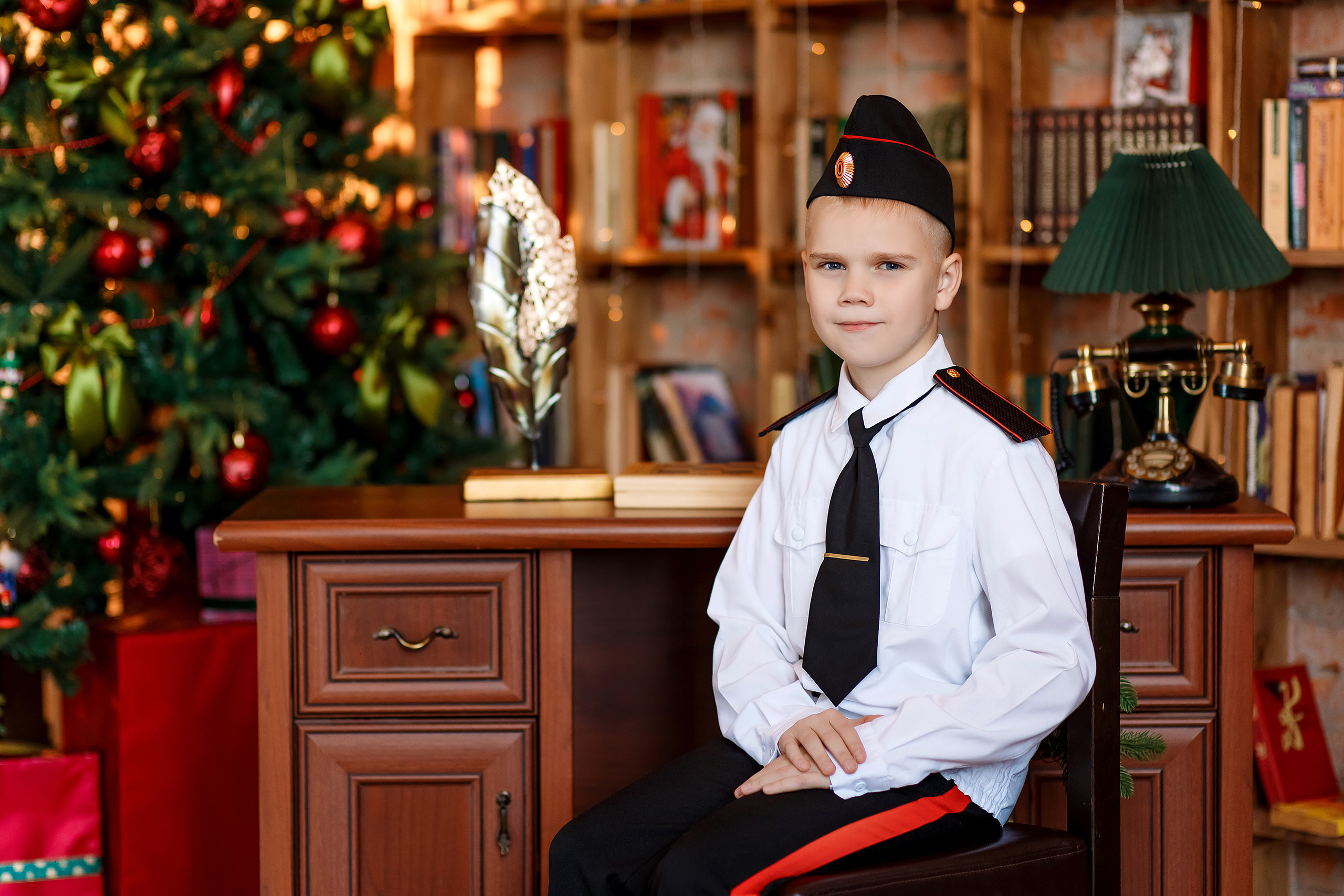 4 класс, фотосессия в фотостудии. Фотограф Любовь Корниенко, Примоский край