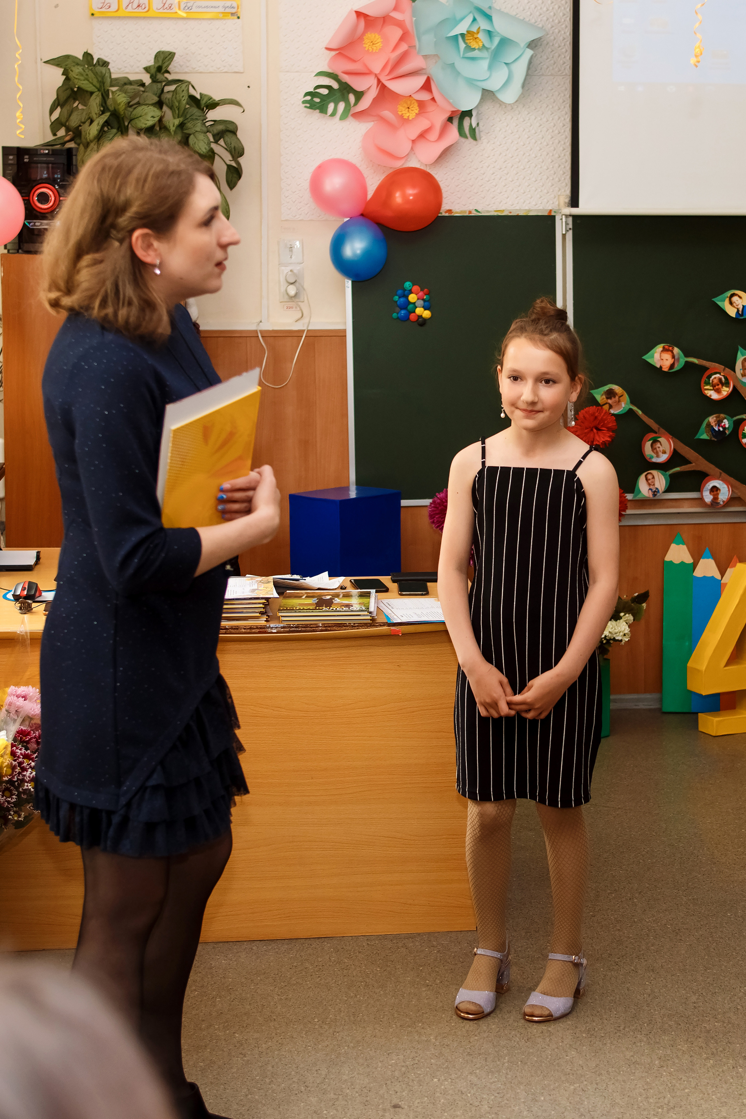 4А класс, фотосессия в школе + выпускной. Фотограф Любовь Корниенко, Примоский край