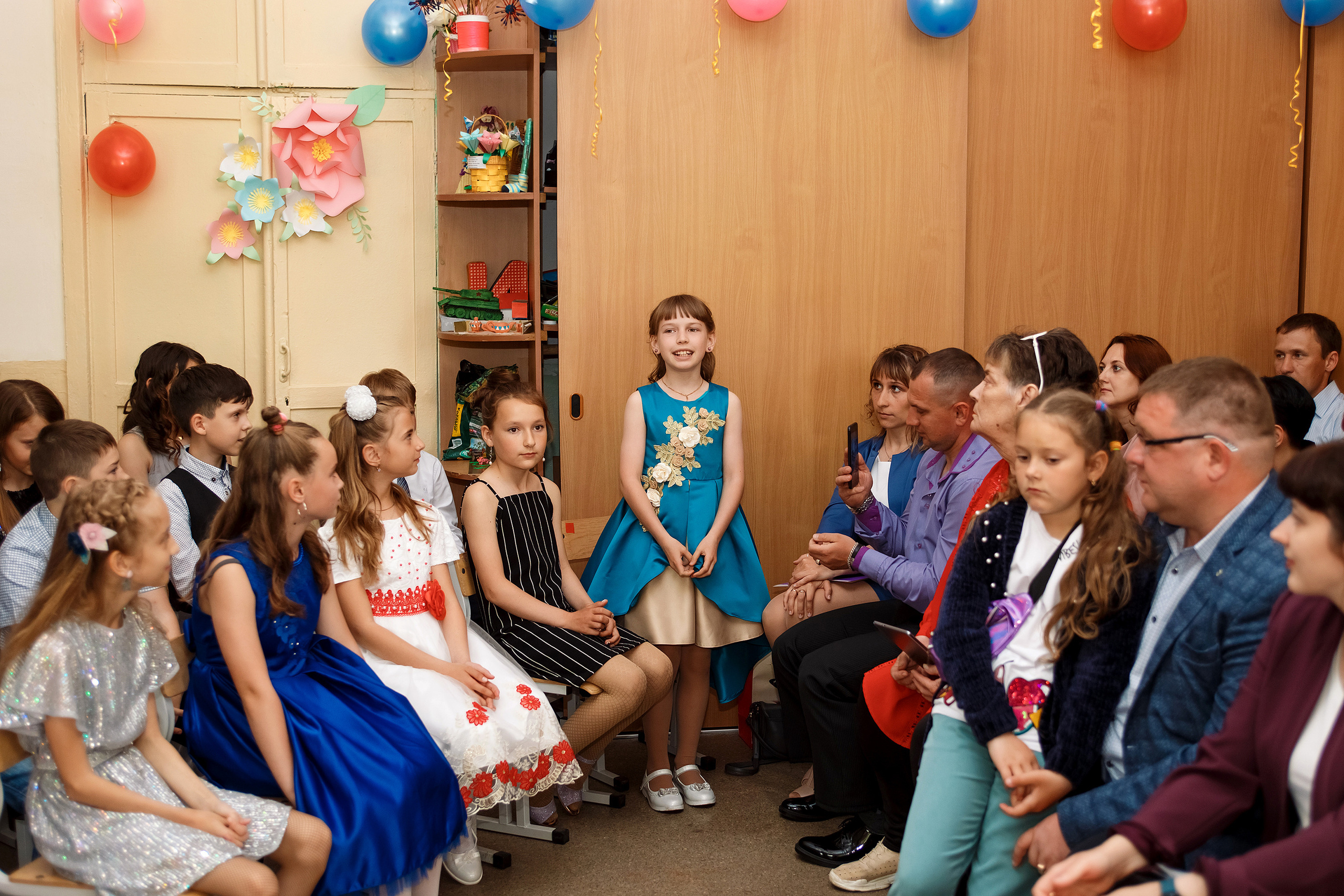 4А класс, фотосессия в школе + выпускной. Фотограф Любовь Корниенко, Примоский край