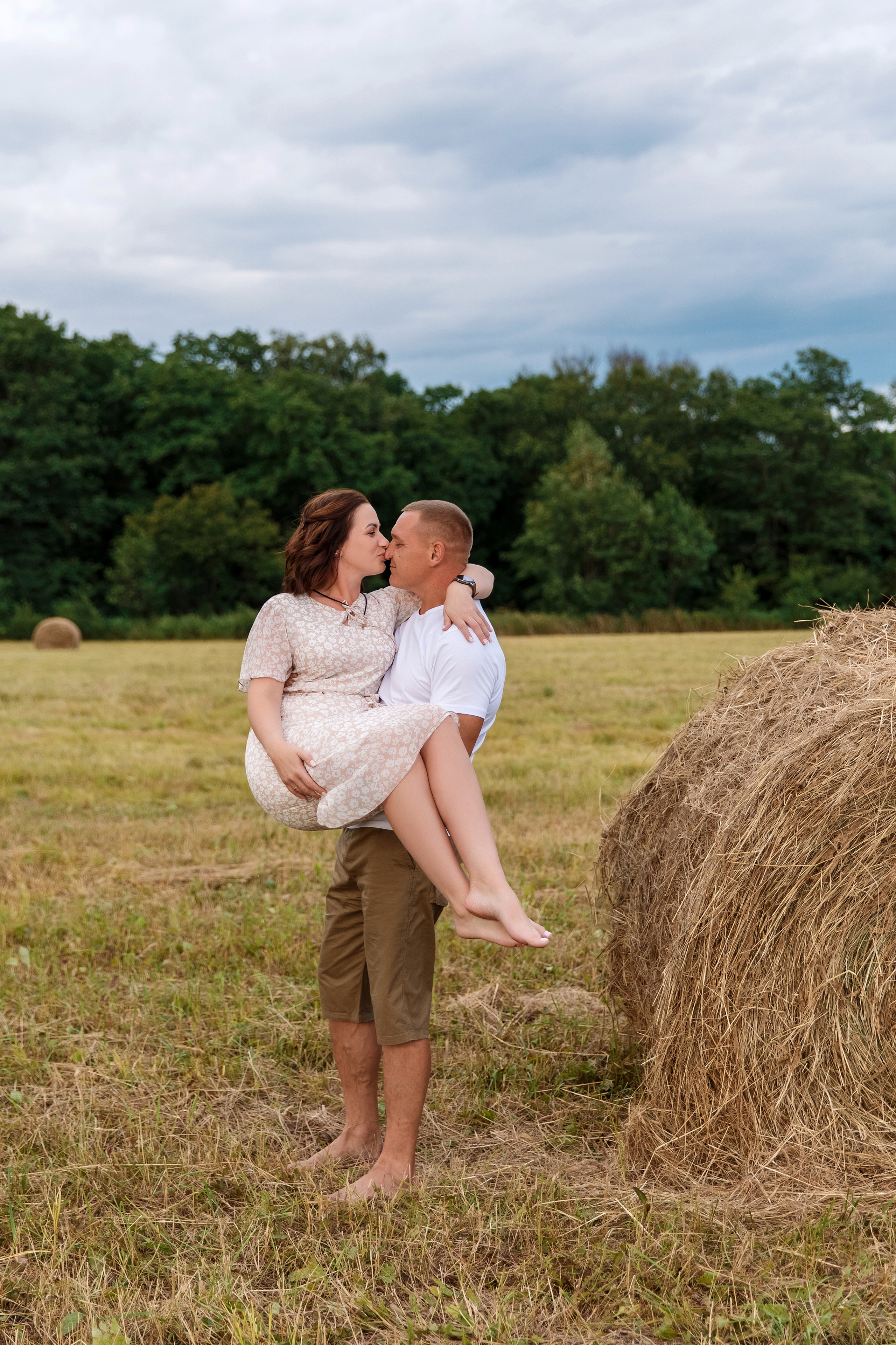 Фотосессия на сене. Фотограф Любовь Корниенко, Примоский край