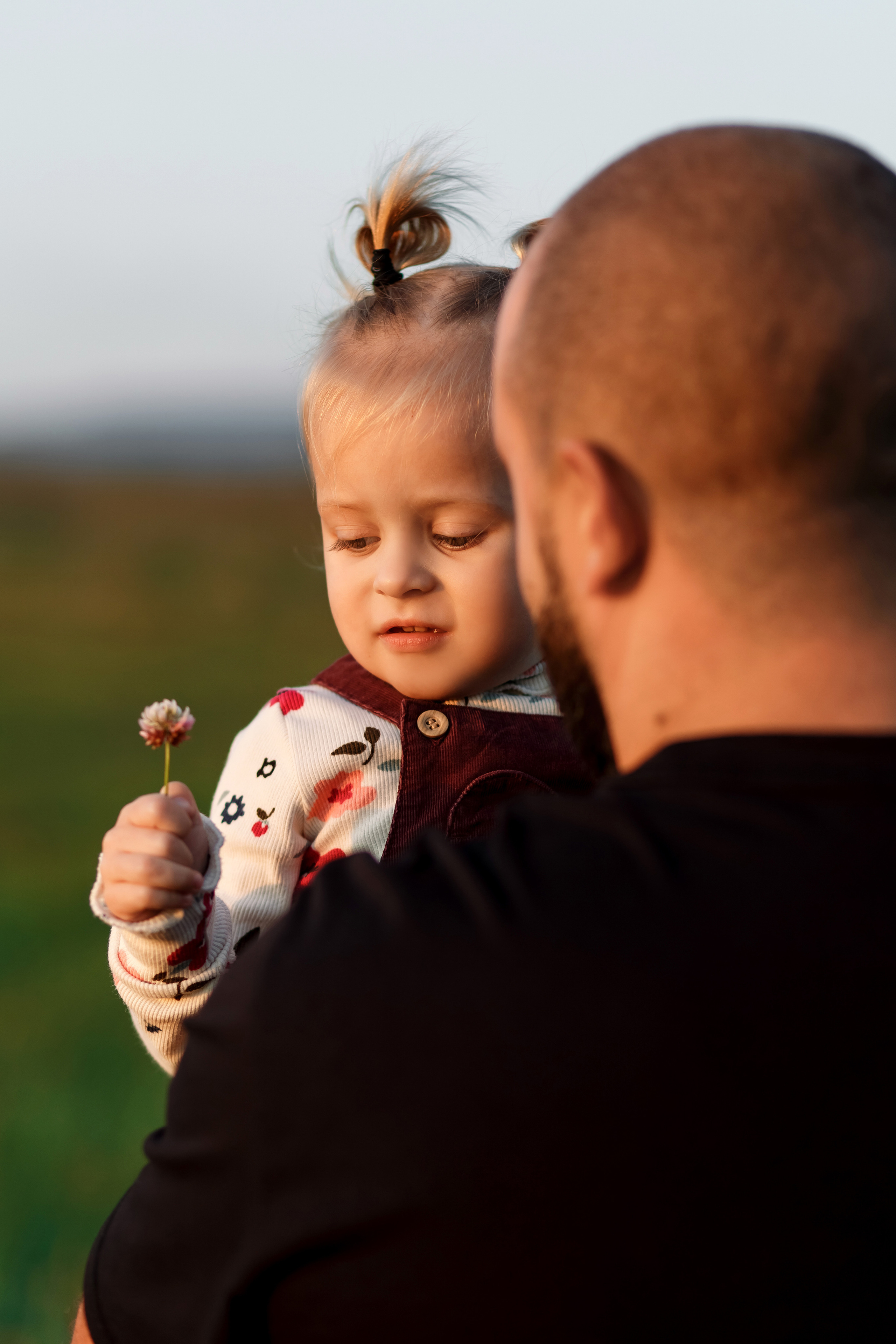 Фотосессия на поле. Фотограф Любовь Корниенко, Примоский край