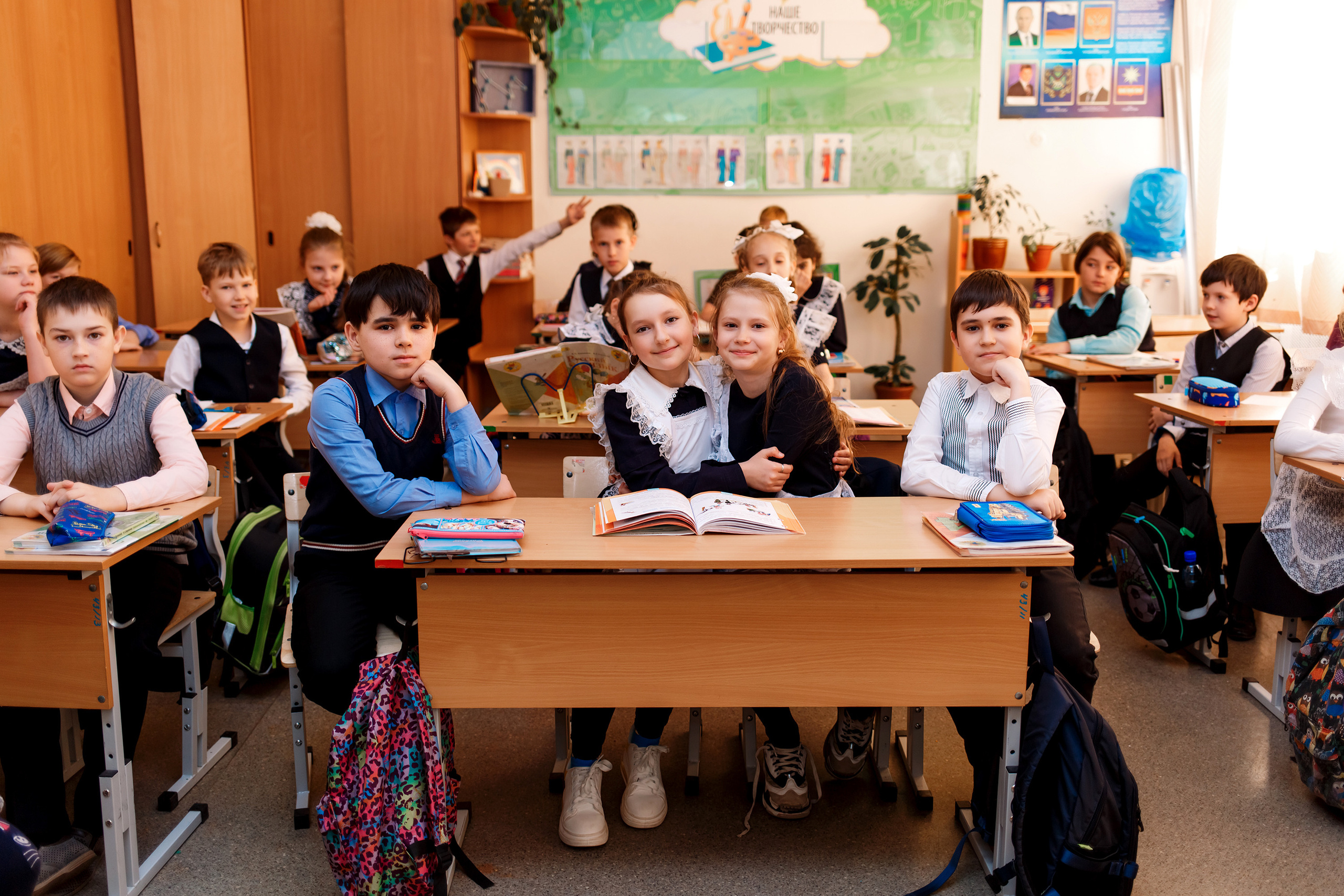 4А класс, фотосессия в школе + выпускной. Фотограф Любовь Корниенко, Примоский край