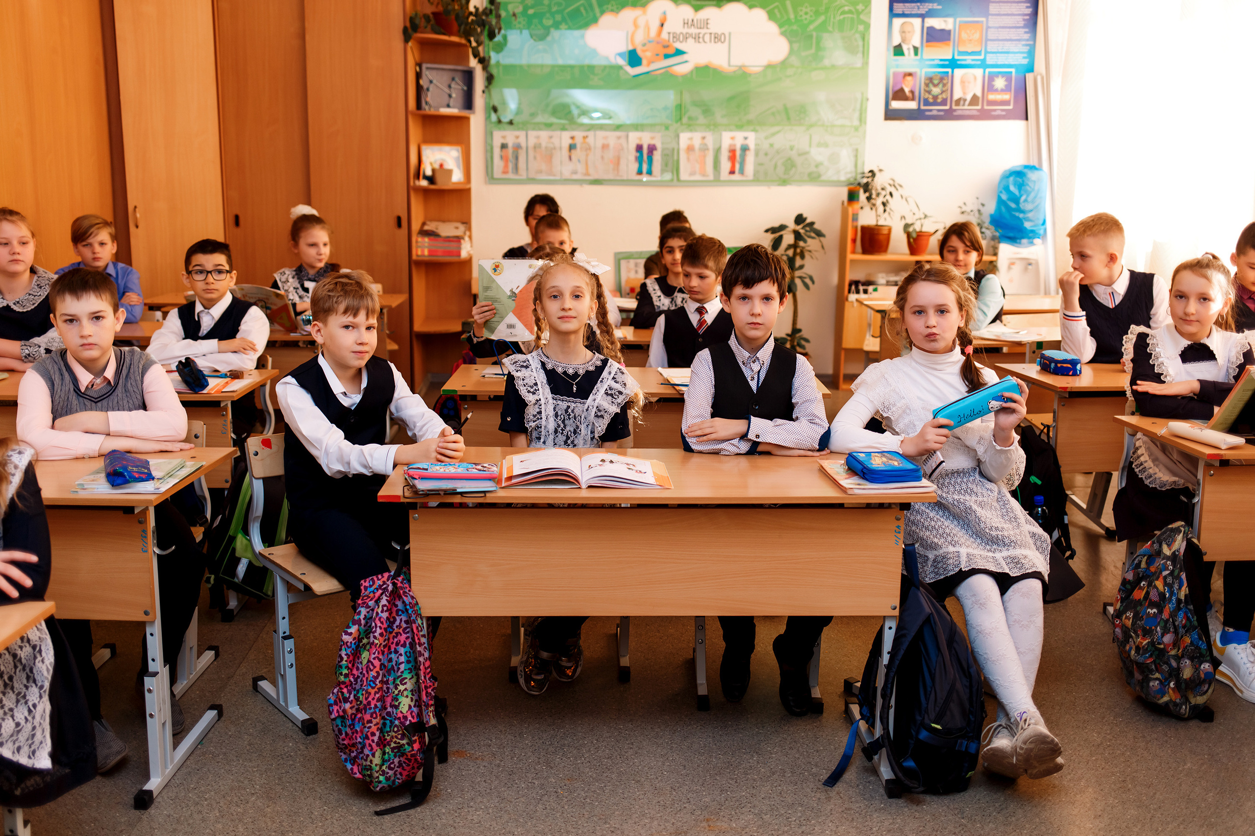 4А класс, фотосессия в школе + выпускной. Фотограф Любовь Корниенко, Примоский край