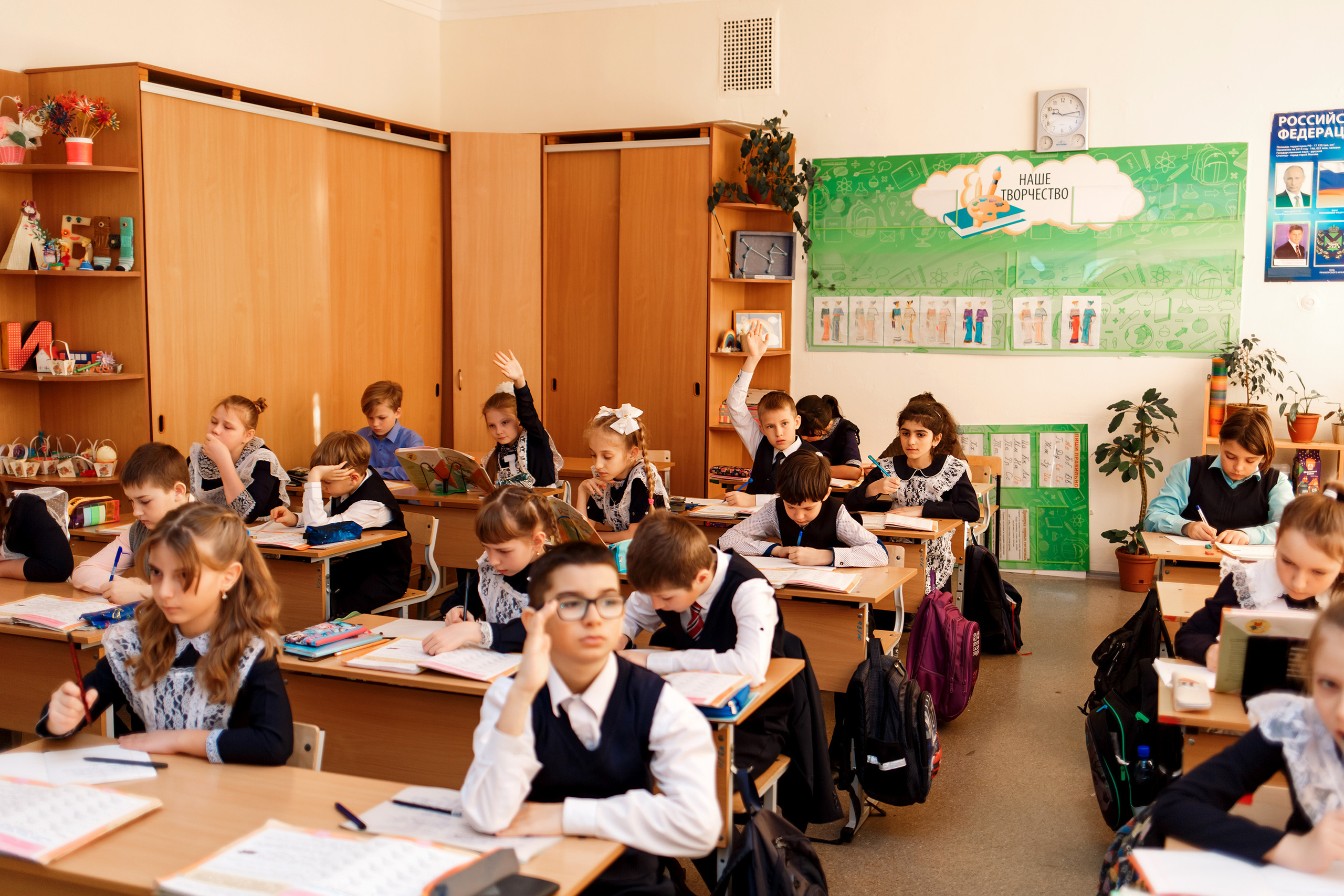 4А класс, фотосессия в школе + выпускной. Фотограф Любовь Корниенко, Примоский край