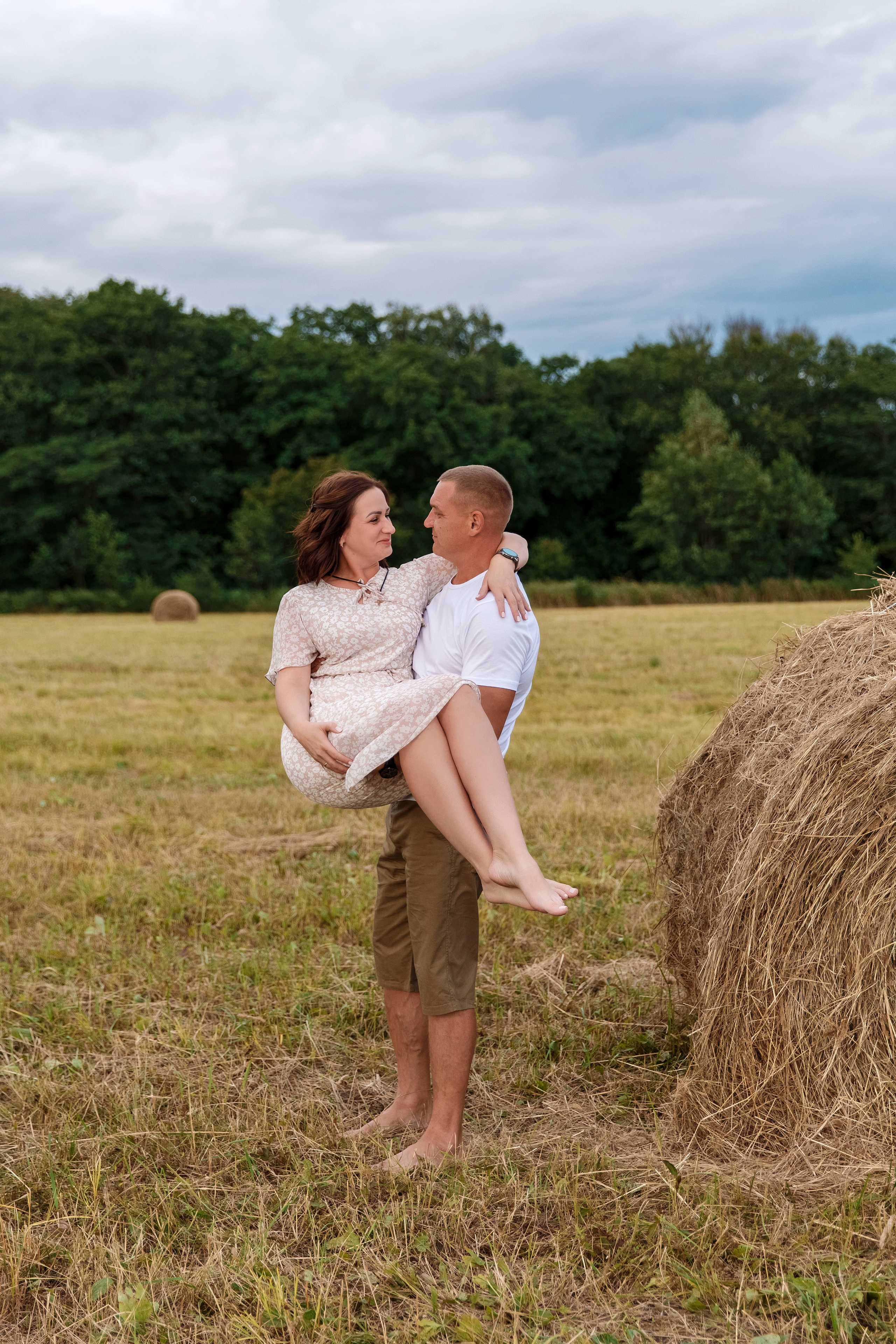Фотосессия на сене. Фотограф Любовь Корниенко, Примоский край