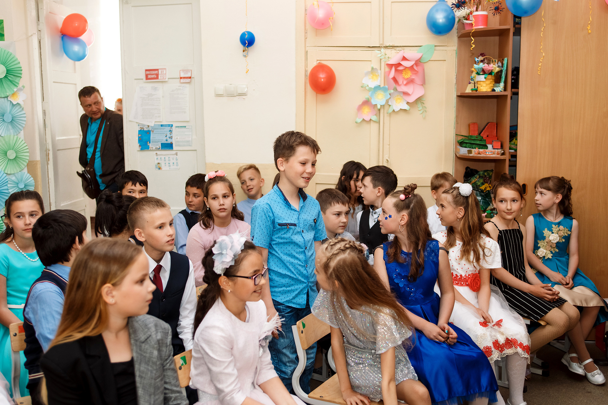 4А класс, фотосессия в школе + выпускной. Фотограф Любовь Корниенко, Примоский край