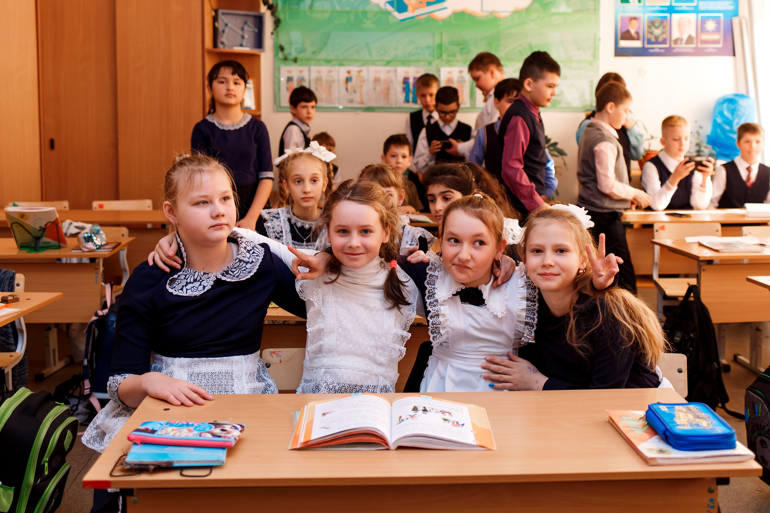 4А класс, фотосессия в школе + выпускной. Фотограф Любовь Корниенко, Примоский край