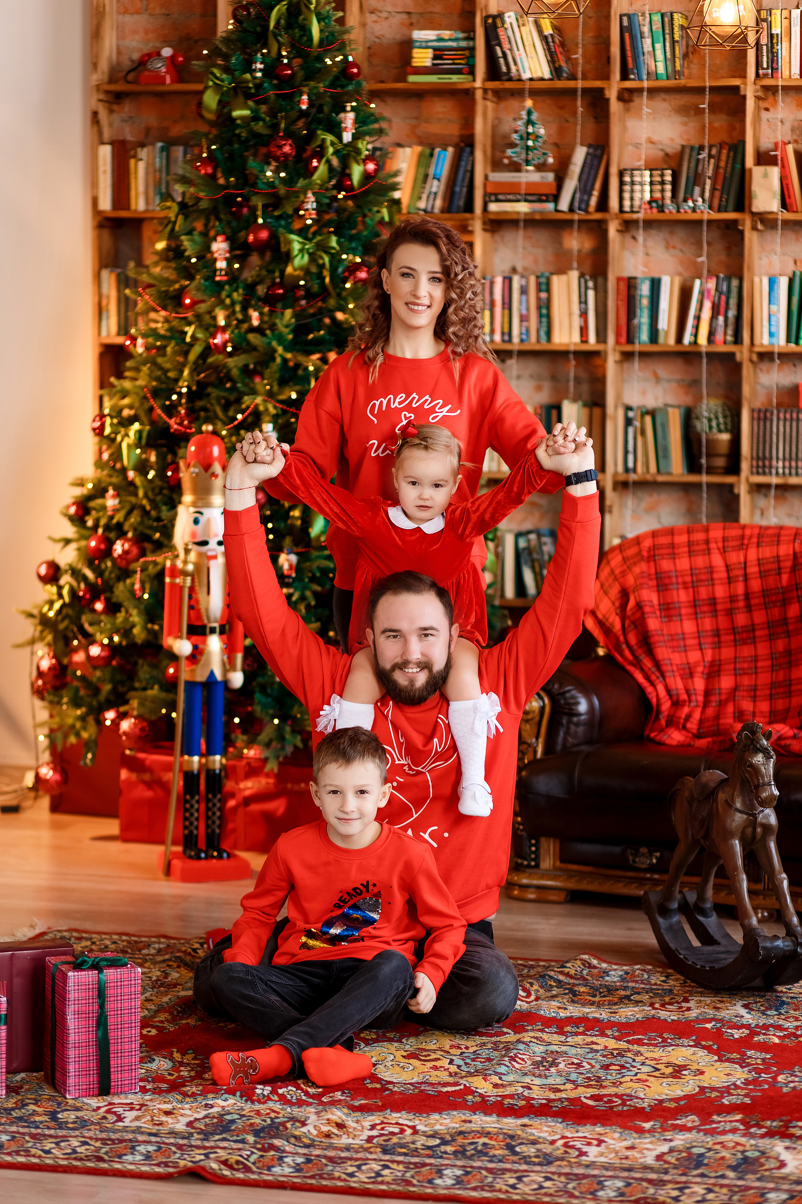 Настя и ее семья. Фотограф Любовь Корниенко, Примоский край