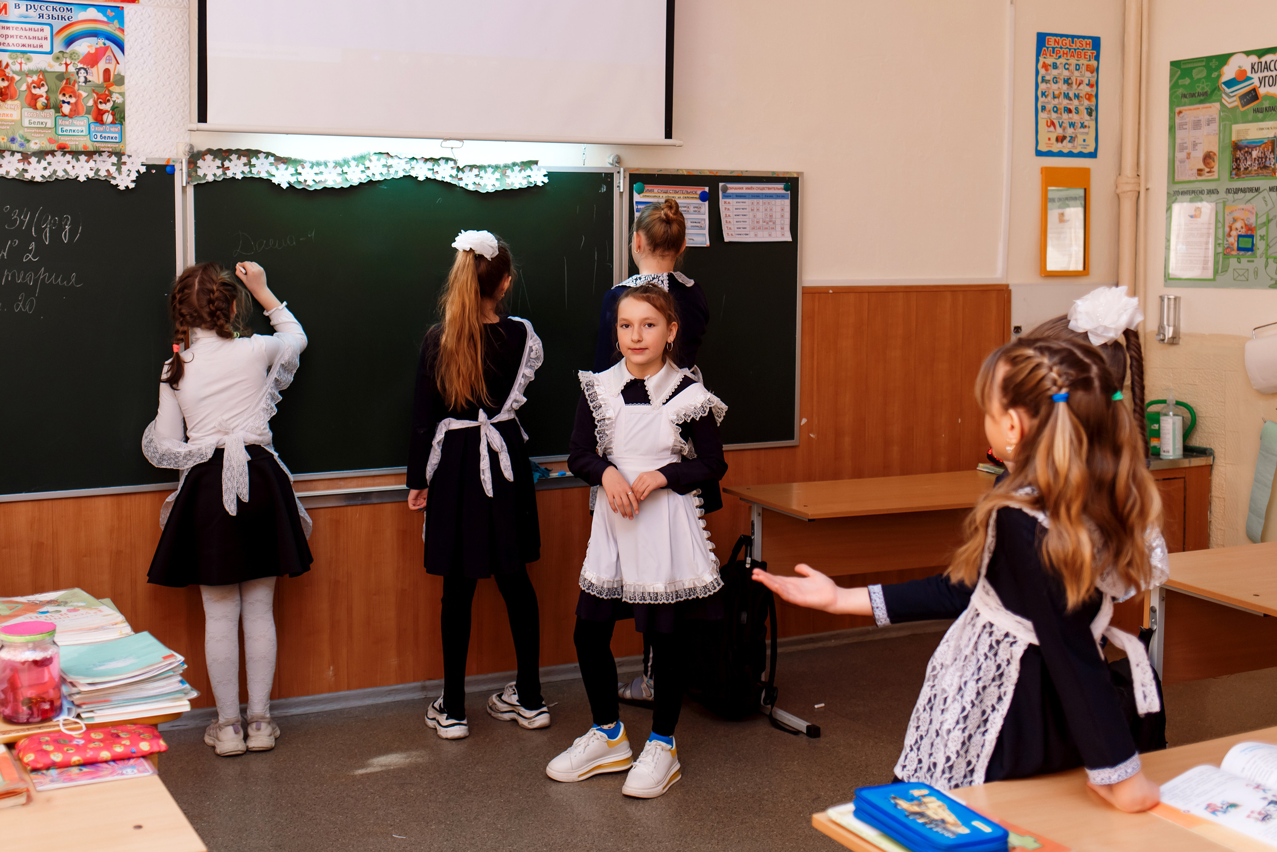 4А класс, фотосессия в школе + выпускной. Фотограф Любовь Корниенко, Примоский край