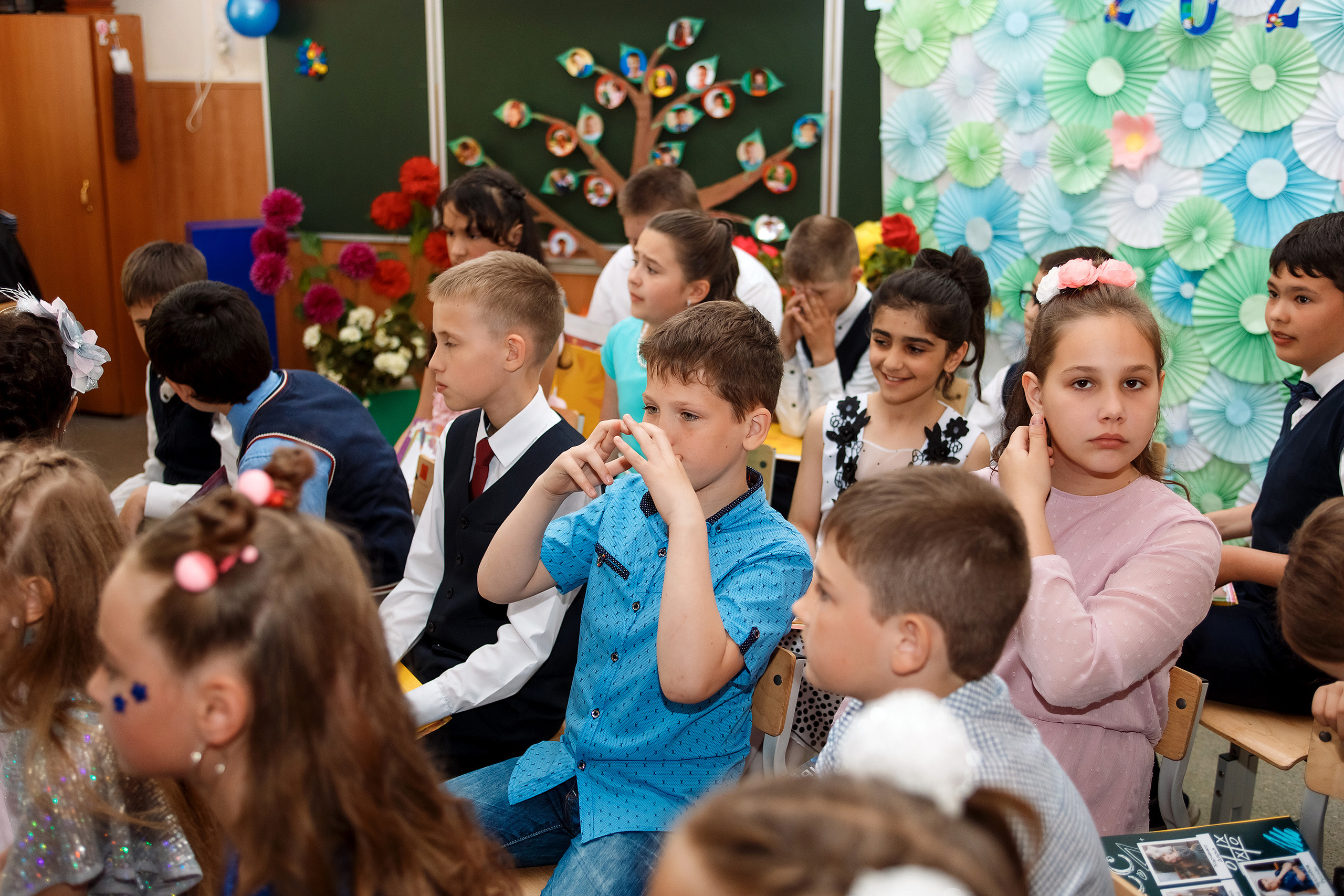 4А класс, фотосессия в школе + выпускной. Фотограф Любовь Корниенко, Примоский край