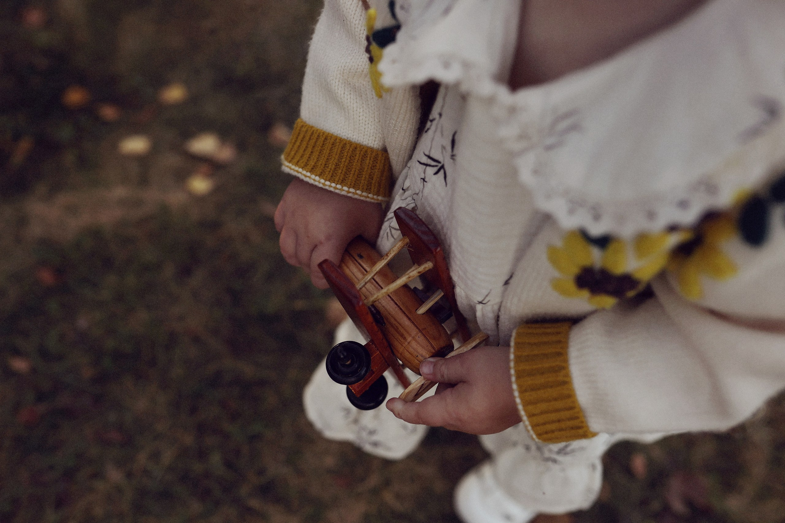 Олег, Анна, Саша и Вика в Мещерском парке. Настя Оленченко, портретный/семейный фотограф на цифру и плёнку Москва