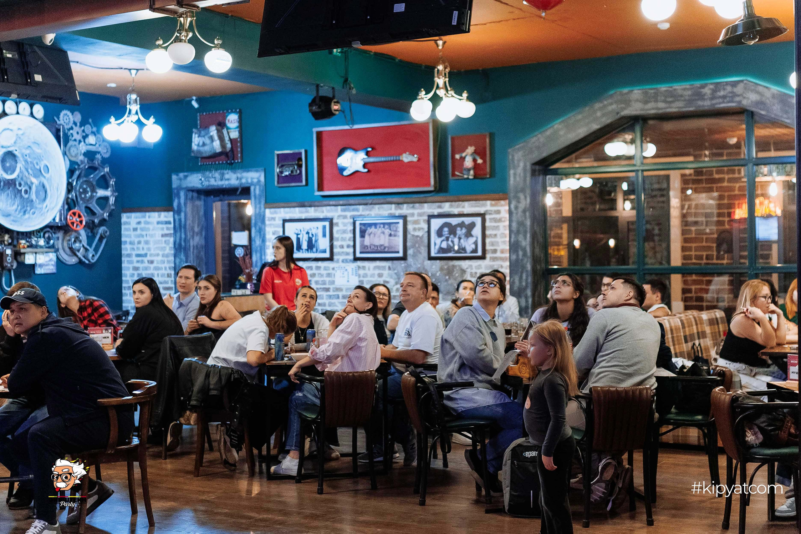 Эйнштейн Party