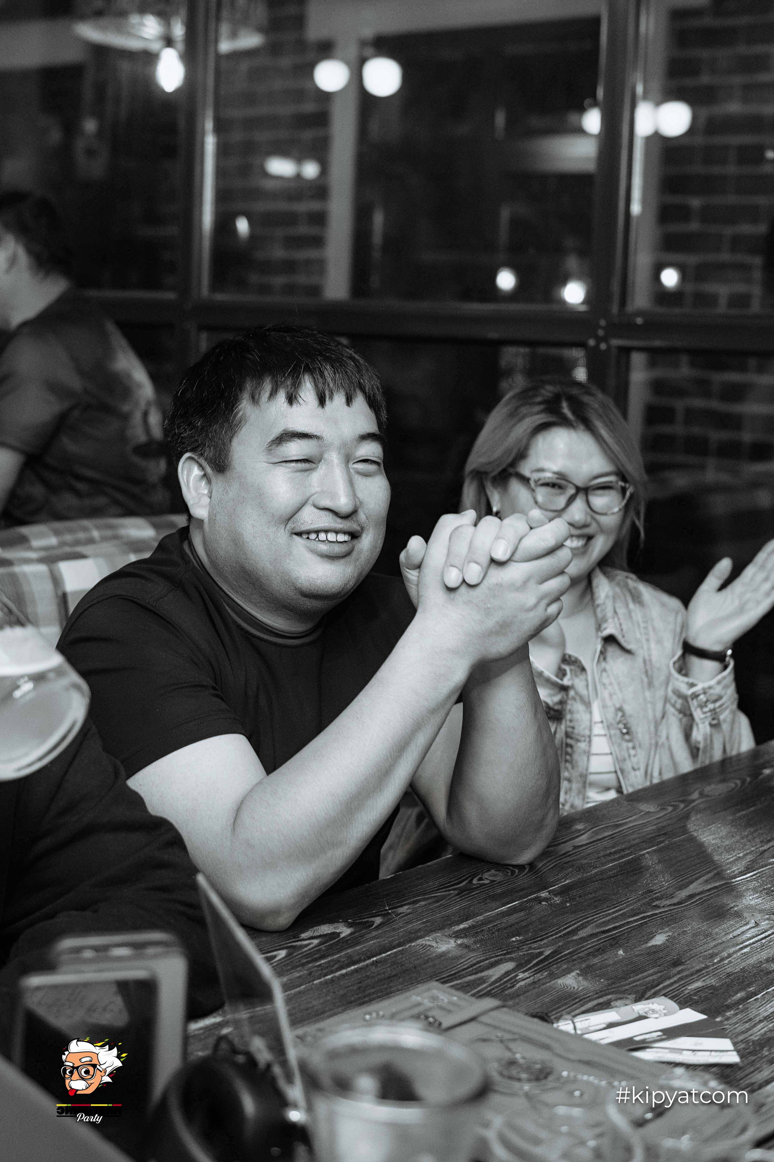 Эйнштейн Party