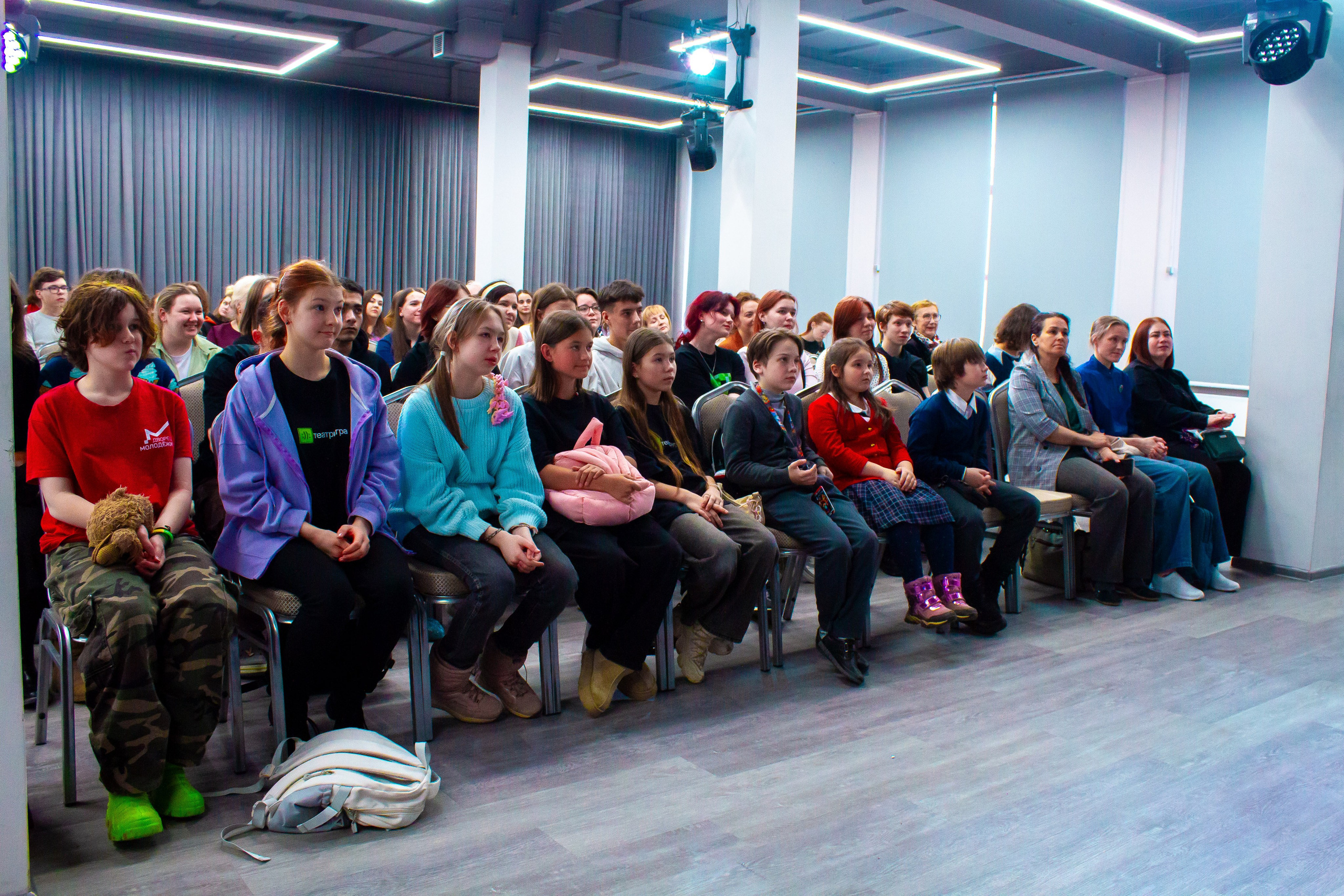 Круглый стол «Каким быть школьному театру»