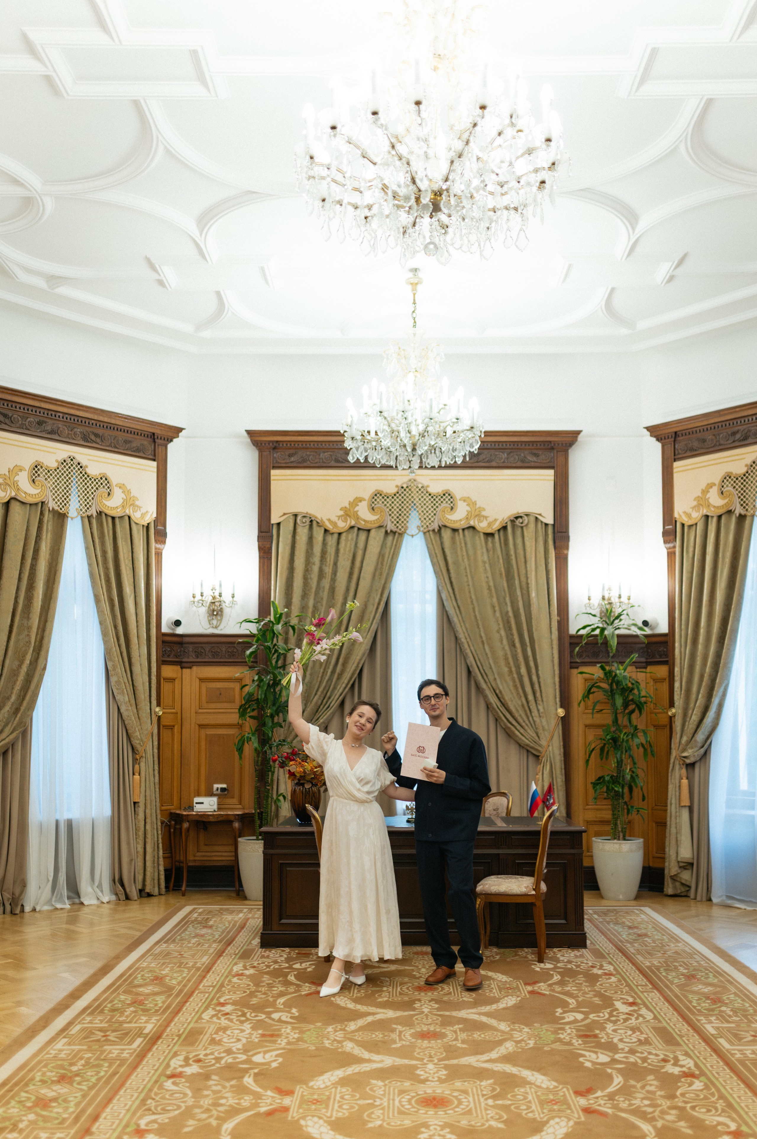 Портмоне, ларек, получка. Свадебный фотограф в Москве Юлия Лисой