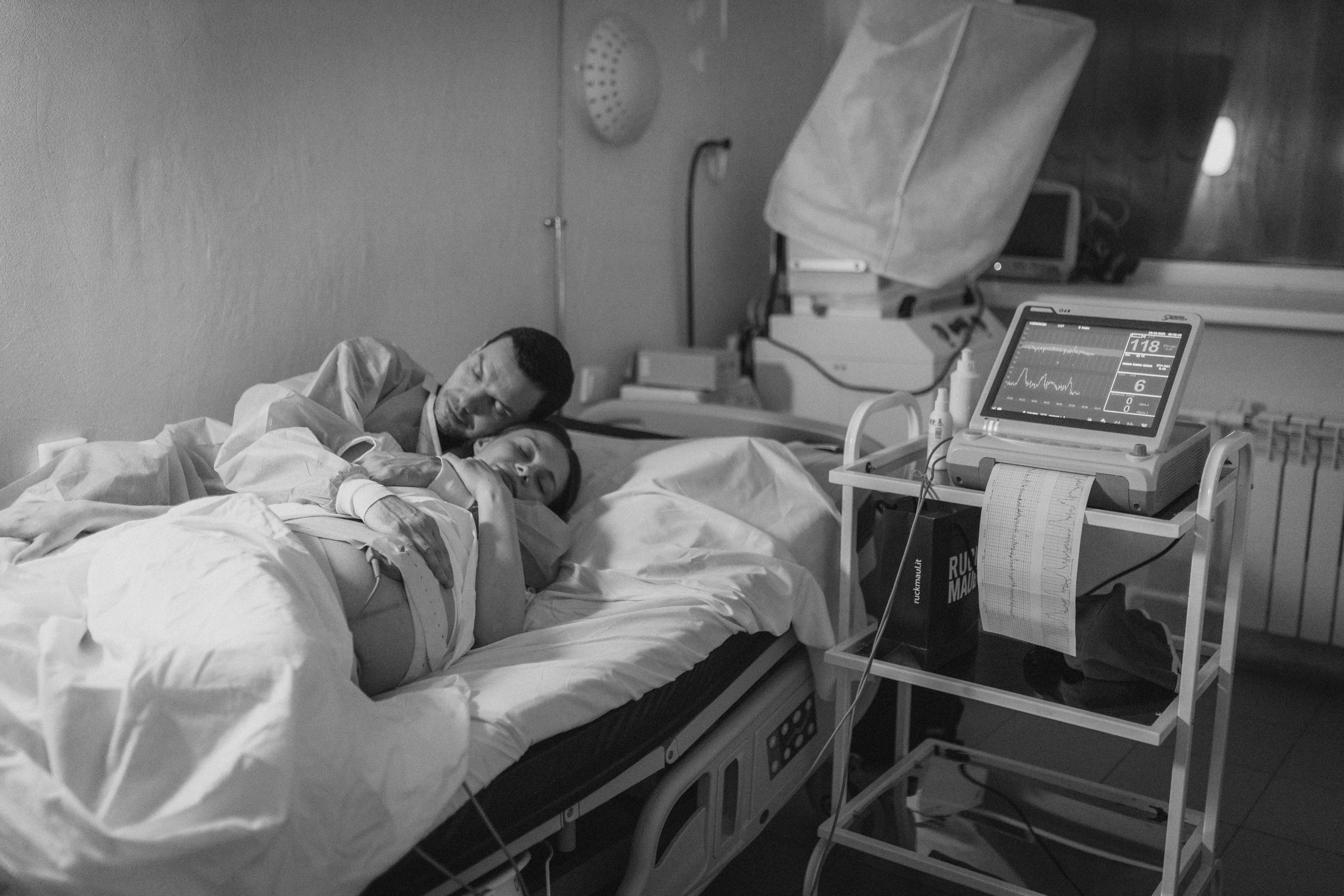 Рождение Алисы. Семейный фотограф и фотограф на роды в Ростове-на-Дону Мухина Виктория