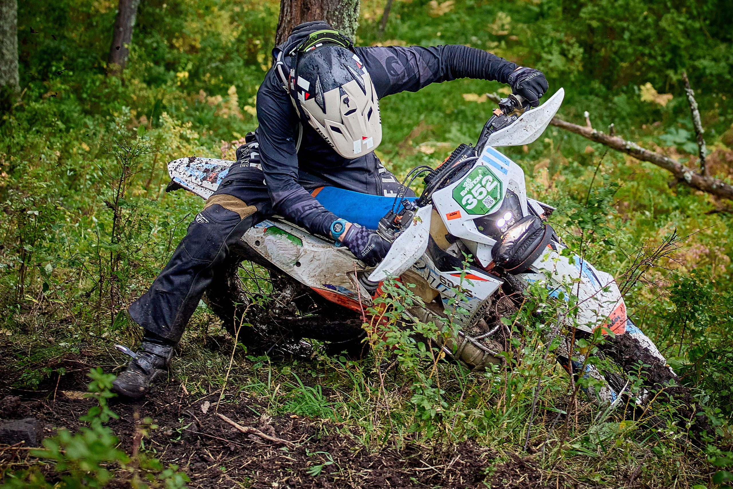 БУРЕЛОМ 2025 чемпионат Сибири по Эндуро. Фотограф Москва Concerts photo / Fashion photо