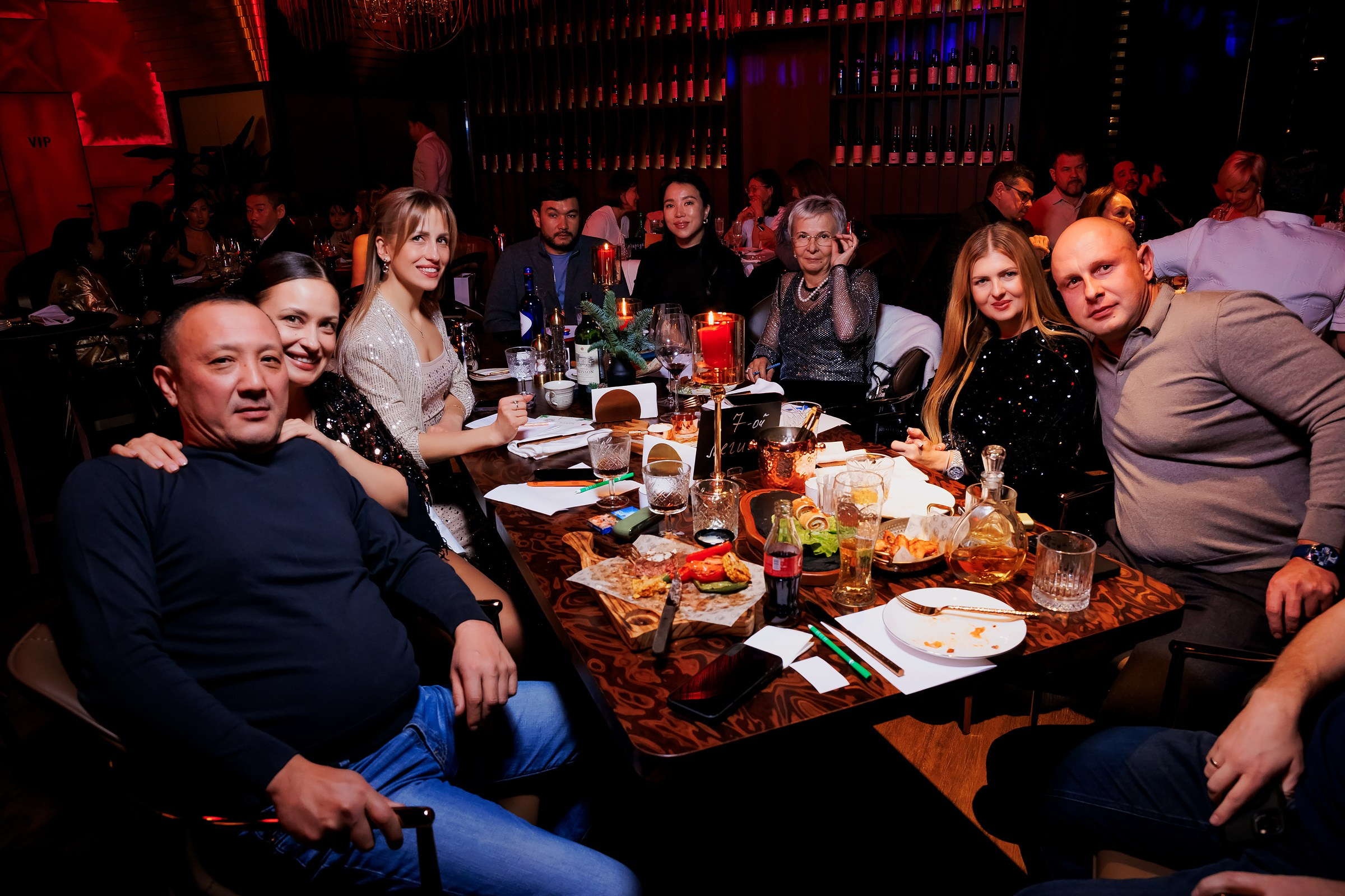 Вокруг Света за 60 Секунд-Sunset Meat Restaurant. Репортажный фотограф в Алматы Каюпов Сержан