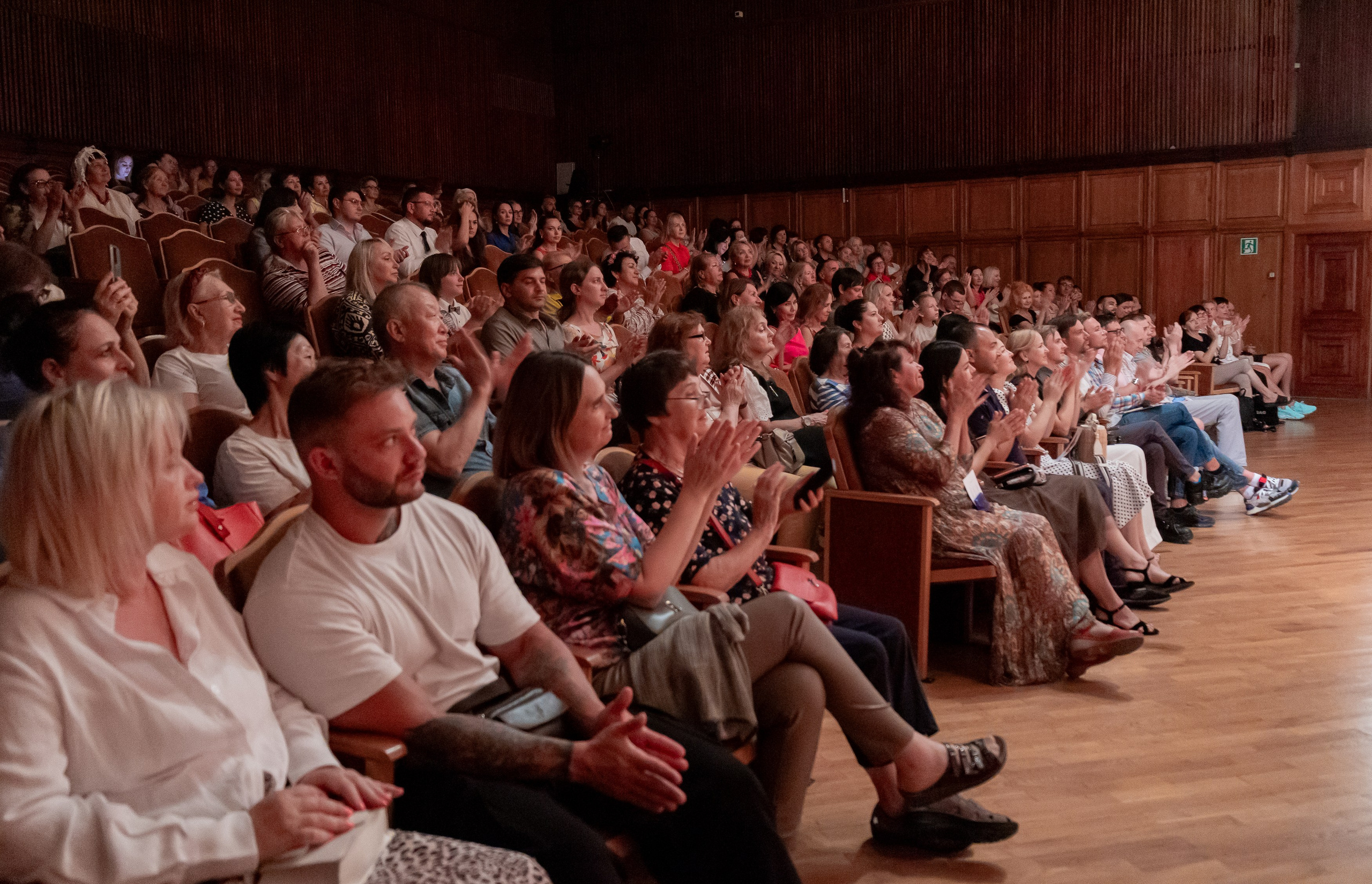 Оксана Фёдорова оперетта. Семейный и Свадебный фотограф в Сочи