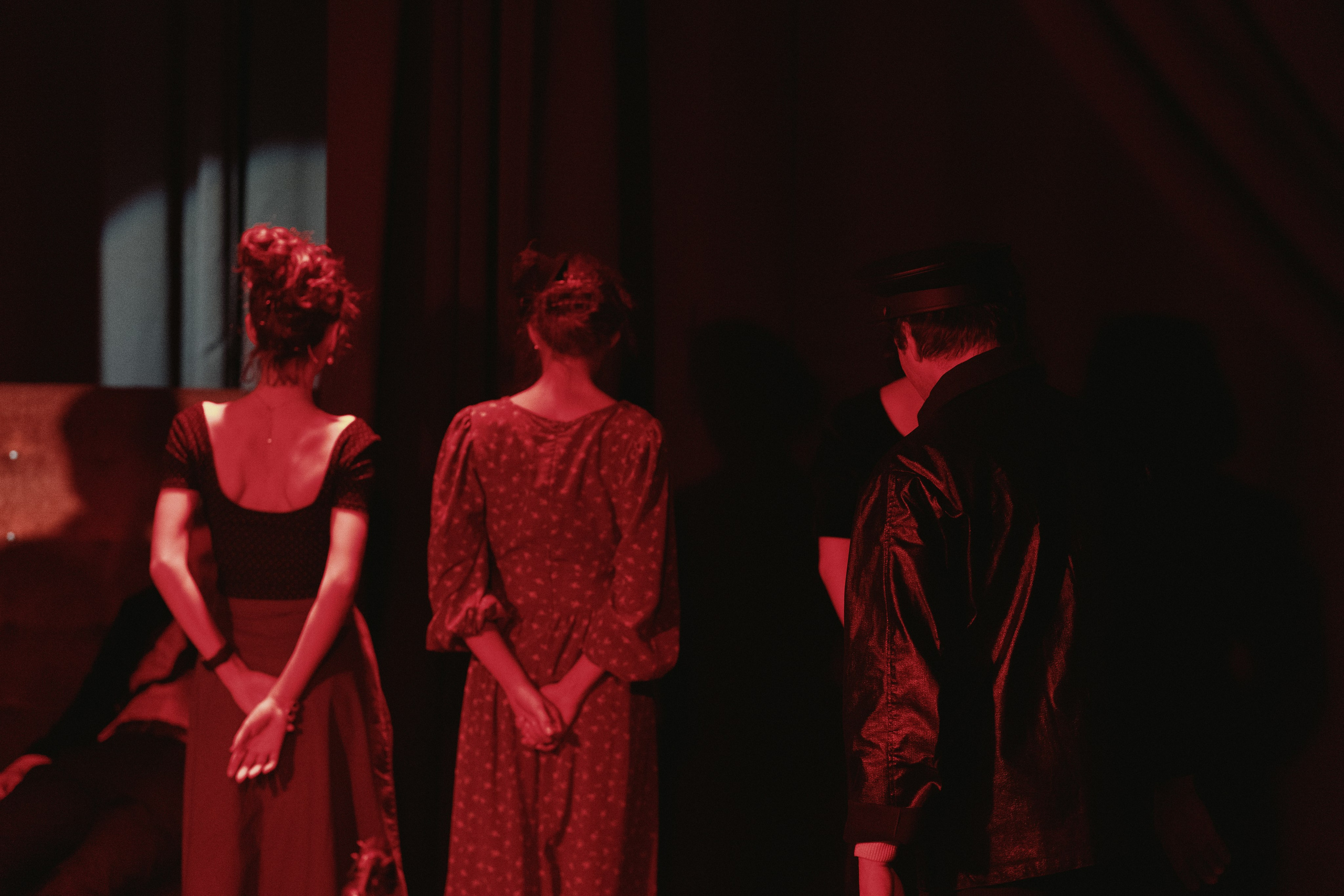 Спектакль «Зойкина Квартира». Репортажный и портретный фотограф Андрей Гаровский