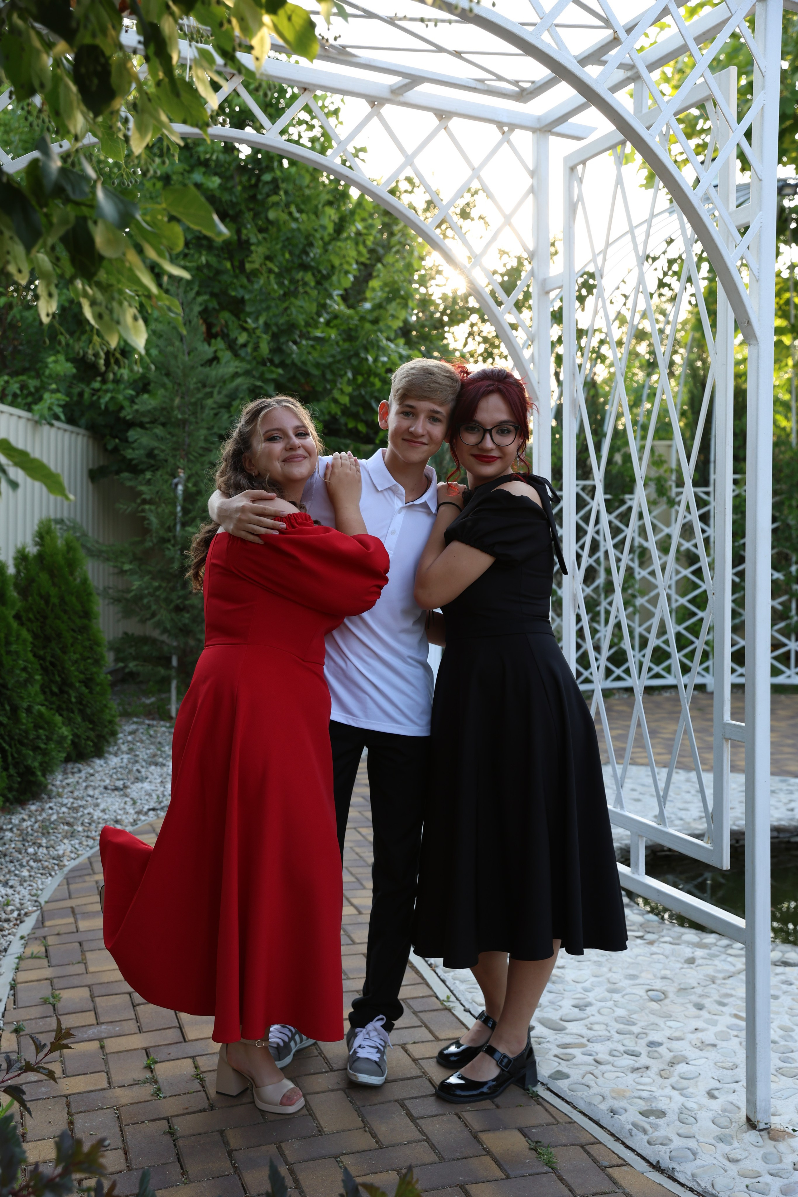 Выпускной 9 класс. Фотограф Любава Колесник. Выпускные альбомы в Крымском районе