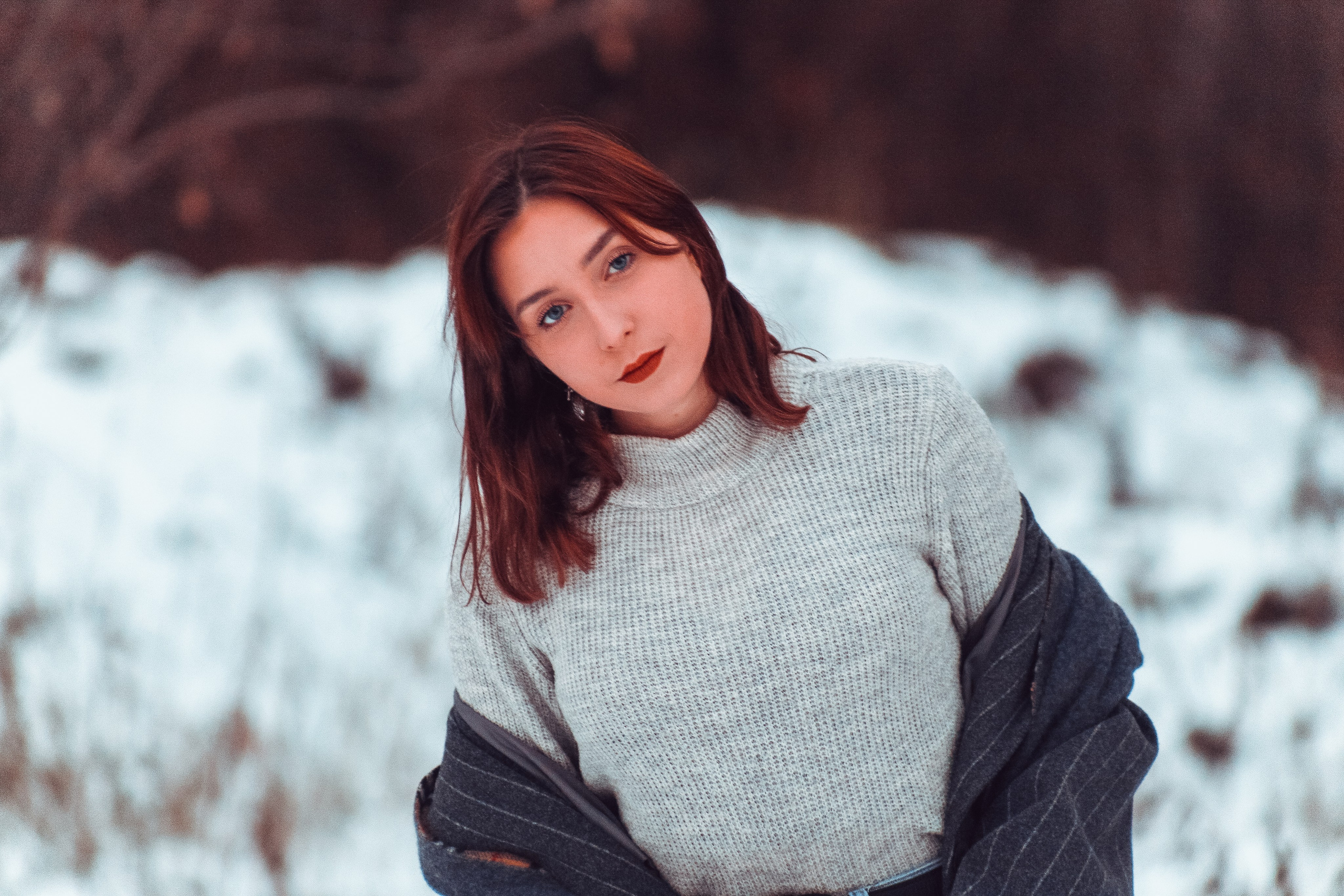 Ксюша в лесу. Фотограф Пермь. Фотосессия в фотостудии Перми и на свежем воздухе