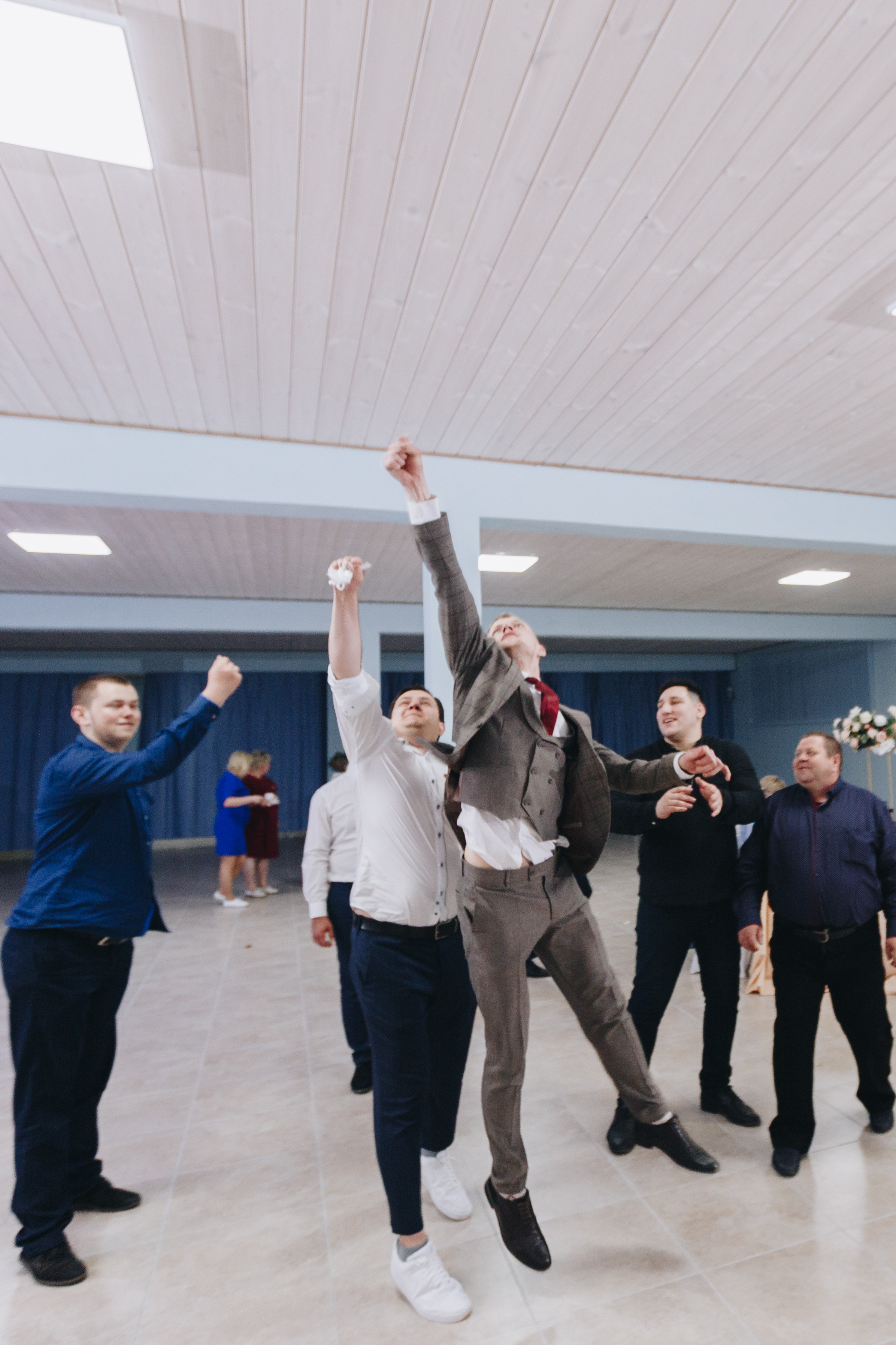 Свадебная Фото и Видео съёмка в Буда-Кошелева, на усадьбе Озерная. Свадебный семейный фотограф и видеограф Гомель Минск Беларусь Европа