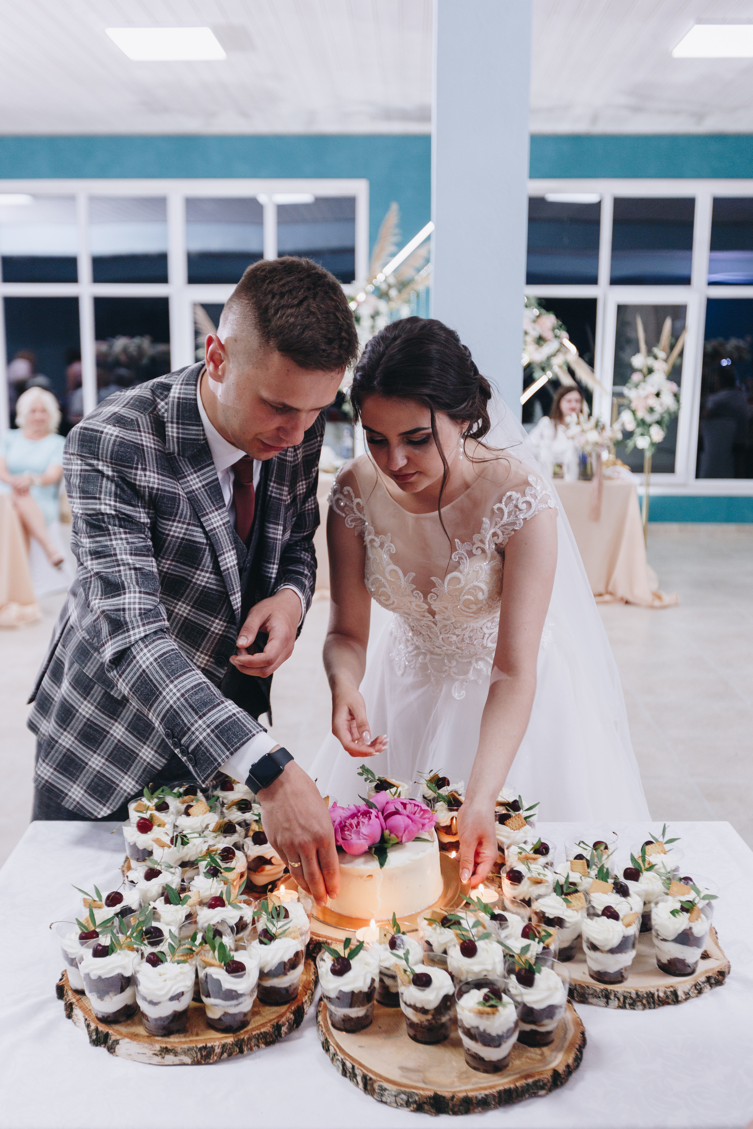 Свадебная Фото и Видео съёмка в Буда-Кошелева, на усадьбе Озерная. Свадебный семейный фотограф и видеограф Гомель Минск Беларусь Европа