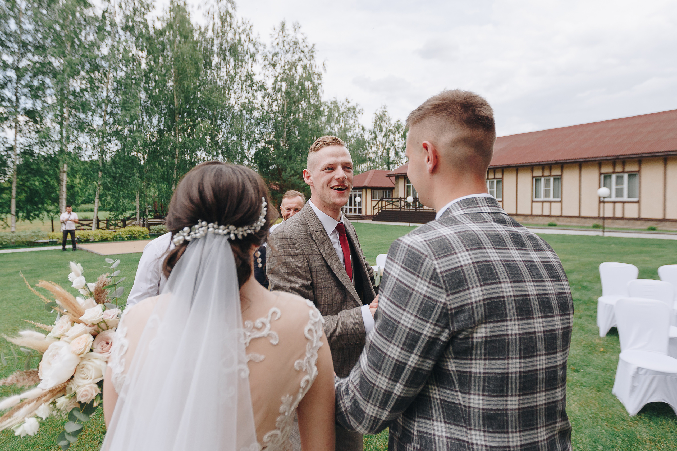 Свадебная Фото и Видео съёмка в Буда-Кошелева, на усадьбе Озерная. Свадебный семейный фотограф и видеограф Гомель Минск Беларусь Европа