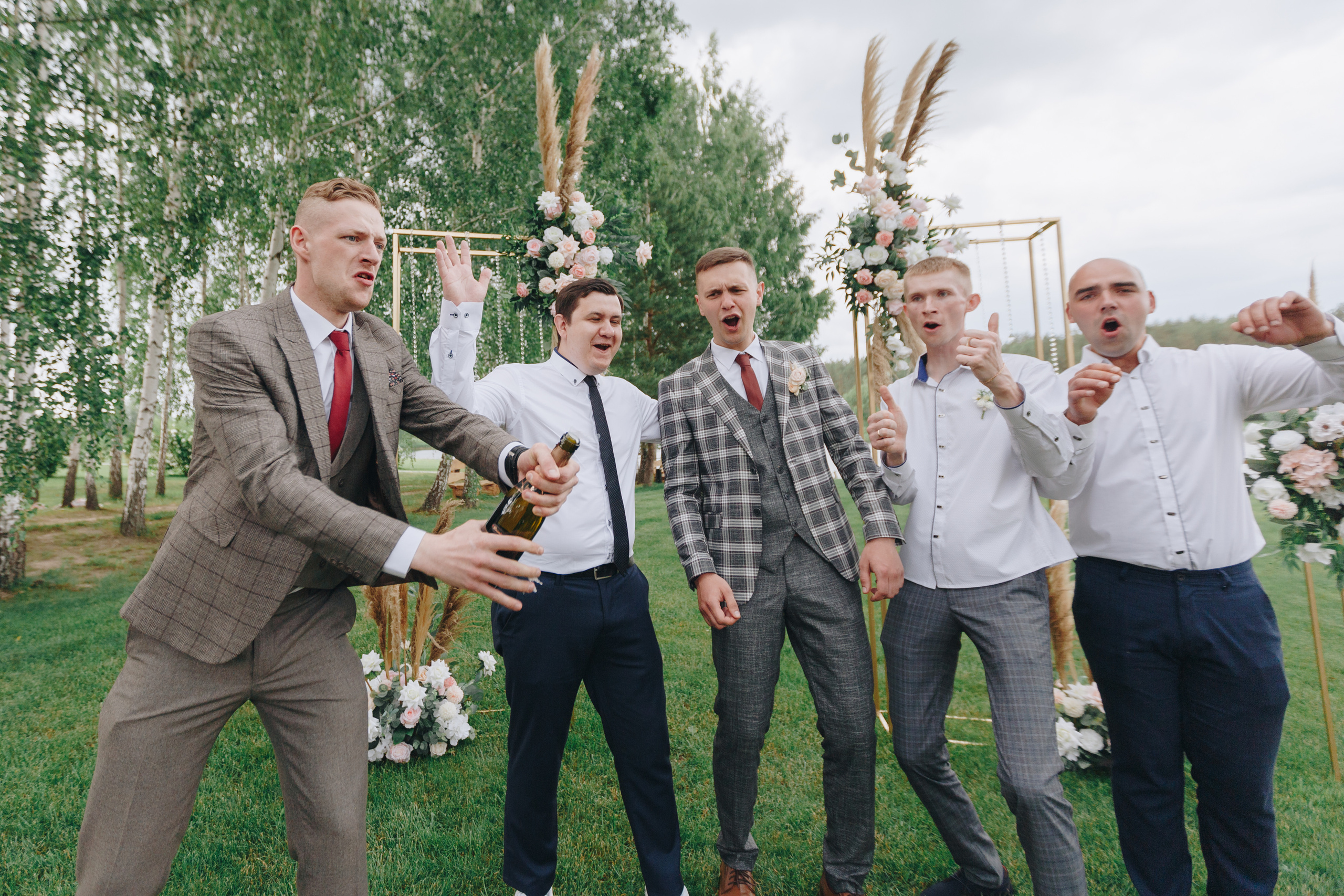 Свадебная Фото и Видео съёмка в Буда-Кошелева, на усадьбе Озерная. Свадебный семейный фотограф и видеограф Гомель Минск Беларусь Европа