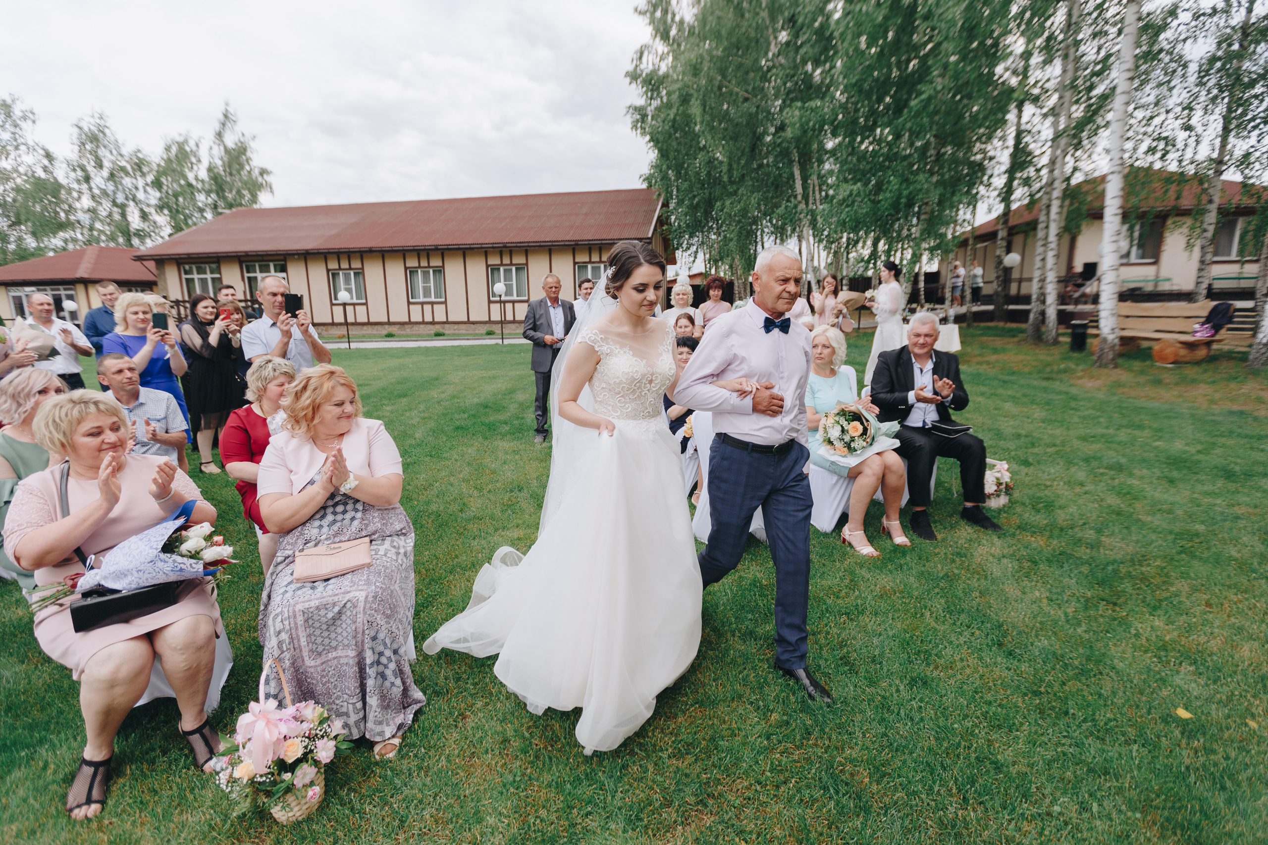 Свадебная Фото и Видео съёмка в Буда-Кошелева, на усадьбе Озерная. Свадебный семейный фотограф и видеограф Гомель Минск Беларусь Европа