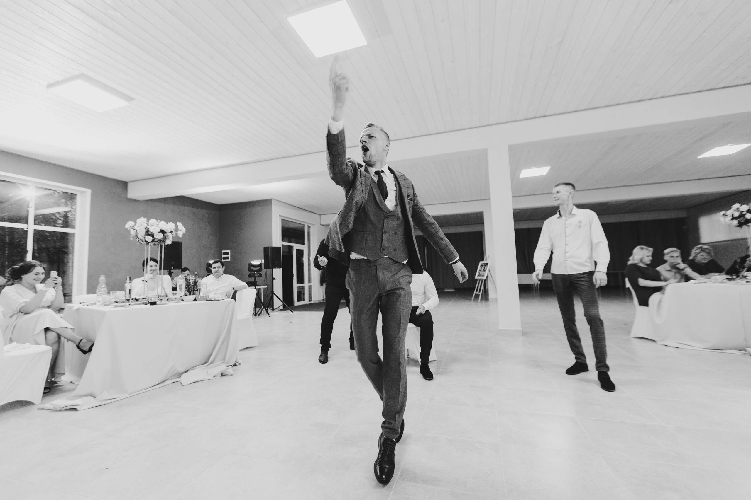 Свадебная Фото и Видео съёмка в Буда-Кошелева, на усадьбе Озерная. Свадебный семейный фотограф и видеограф Гомель Минск Беларусь Европа