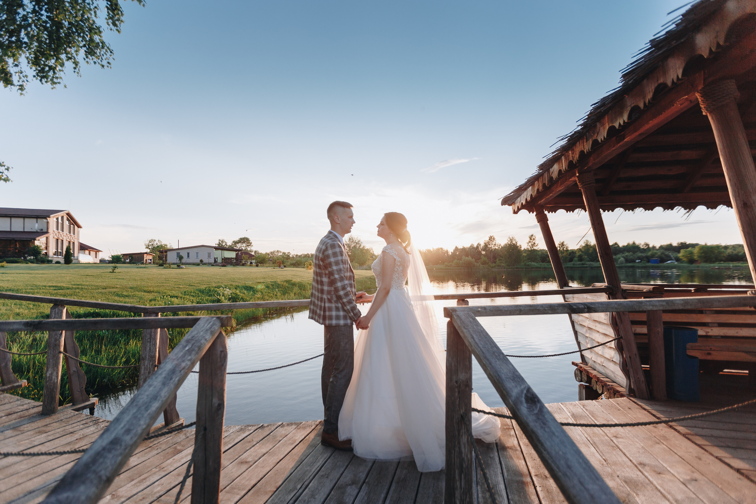 Свадебная Фото и Видео съёмка в Буда-Кошелева, на усадьбе Озерная. Свадебный семейный фотограф и видеограф Гомель Минск Беларусь Европа