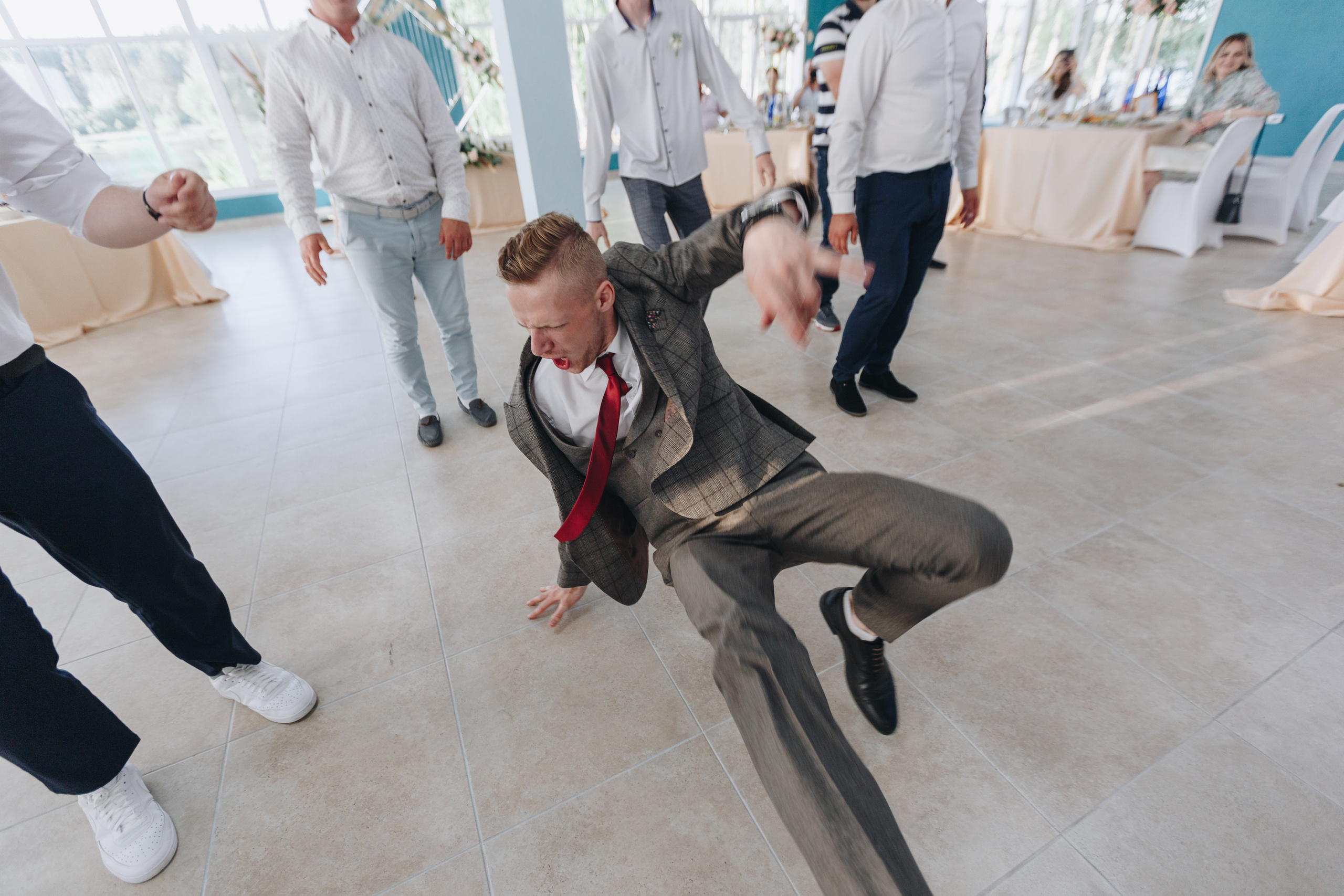 Свадебная Фото и Видео съёмка в Буда-Кошелева, на усадьбе Озерная. Свадебный семейный фотограф и видеограф Гомель Минск Беларусь Европа